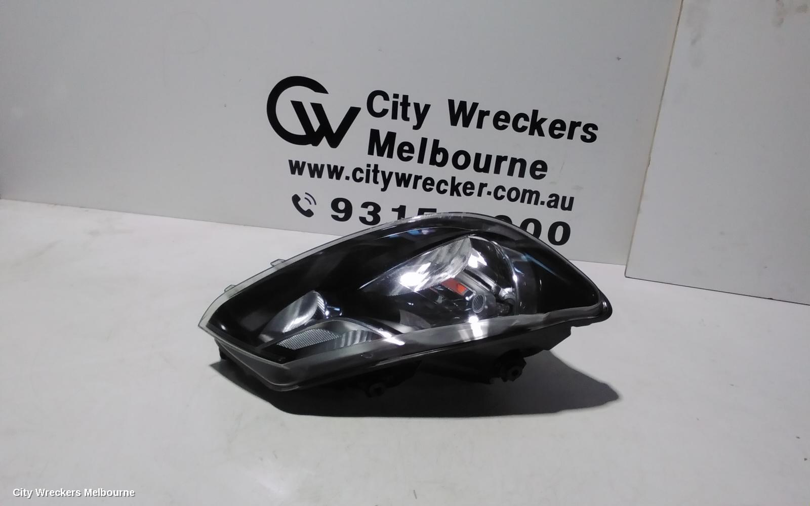 VOLKSWAGEN CADDY RIGHT HEADLAMP, 2K, H4 TYPE, 08/2010 - 06/2015 - Image 1