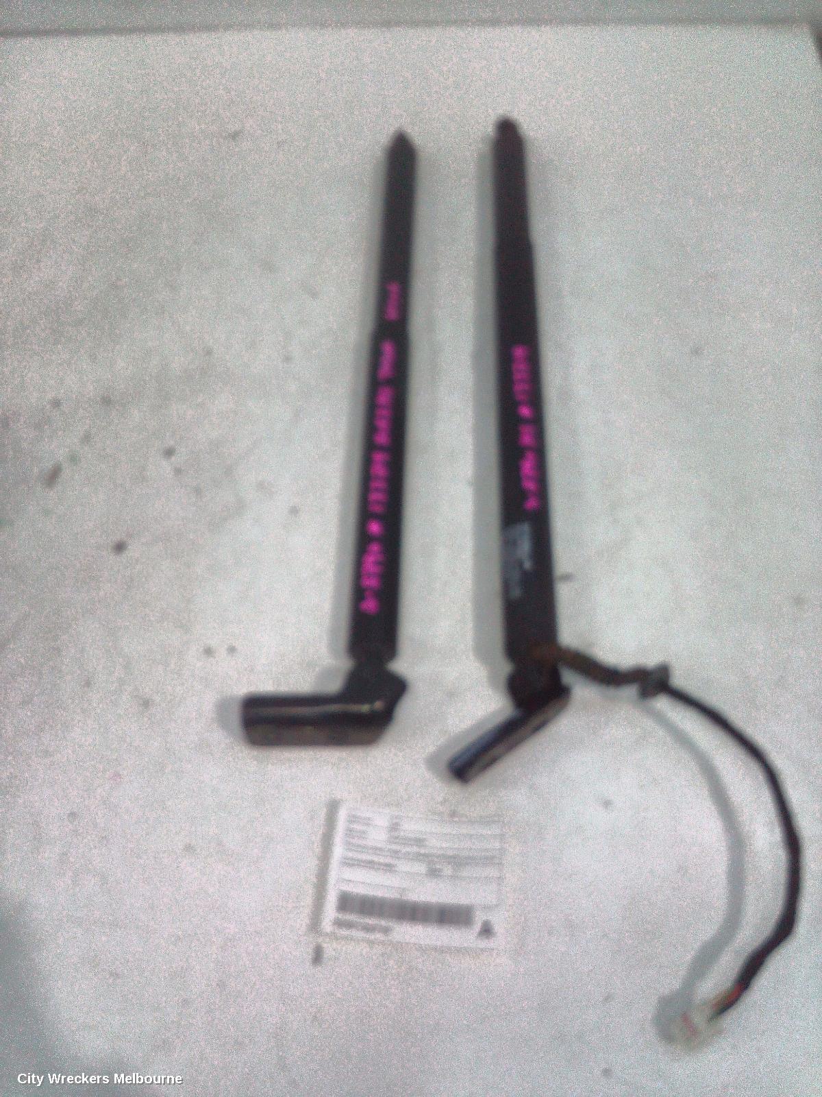 MG HS HATCH STRUT, TAILGATE STRUT (PAIR), W/ POWER LIFTGATE, SAS23, 09/2019 - 12/2024 - Image 2