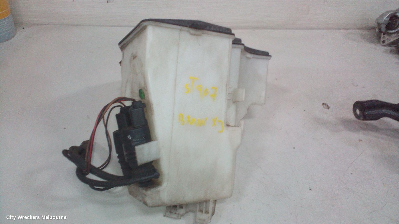 BMW X3 WASHER BOTTLE, NON H/LAMP WASHER TYPE, E83, 06/2004 - 02/2011 - Image 2