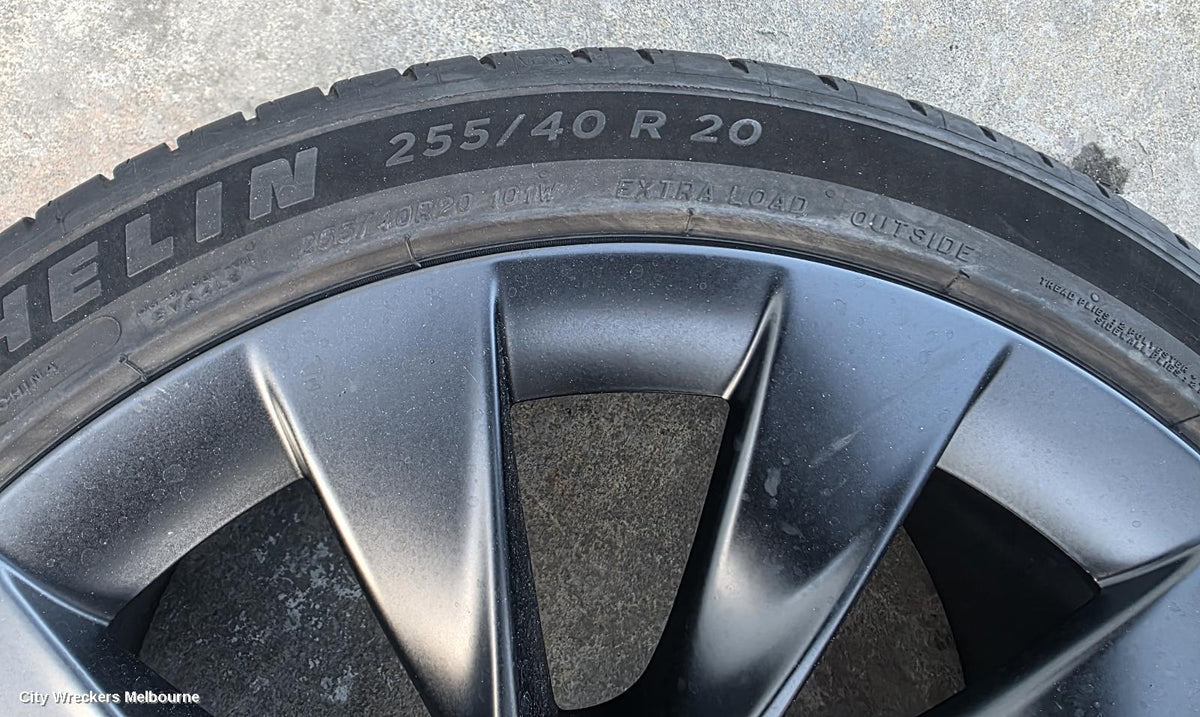 TESLA MODEL Y WHEEL MAG, 1ST GEN, FACTORY, 20X9.5IN, INDUCTION, 10 SINGLE SPOKE, MATTE BLACK, 03/2022 - 02/2025 - Image 3