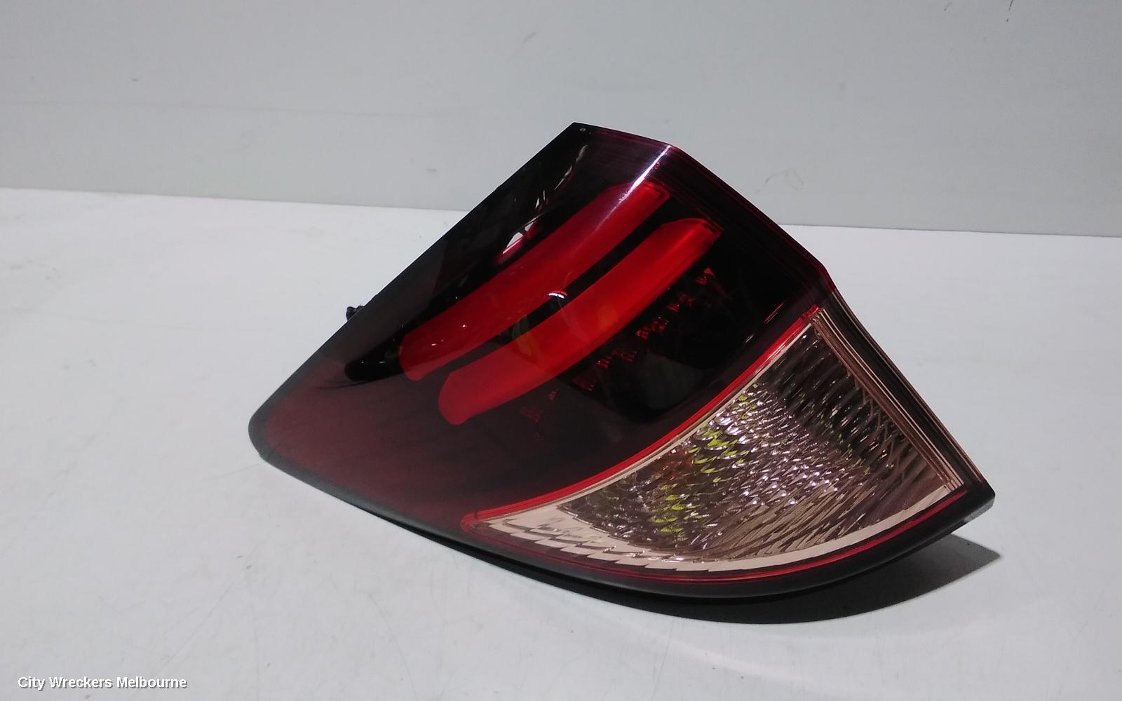 HONDA HRV LEFT TAILLIGHT, RU5, VTI-S/VTI-L, OPTICAL GUIDE TYPE, 12/2014 - 06/2018 - Image 1