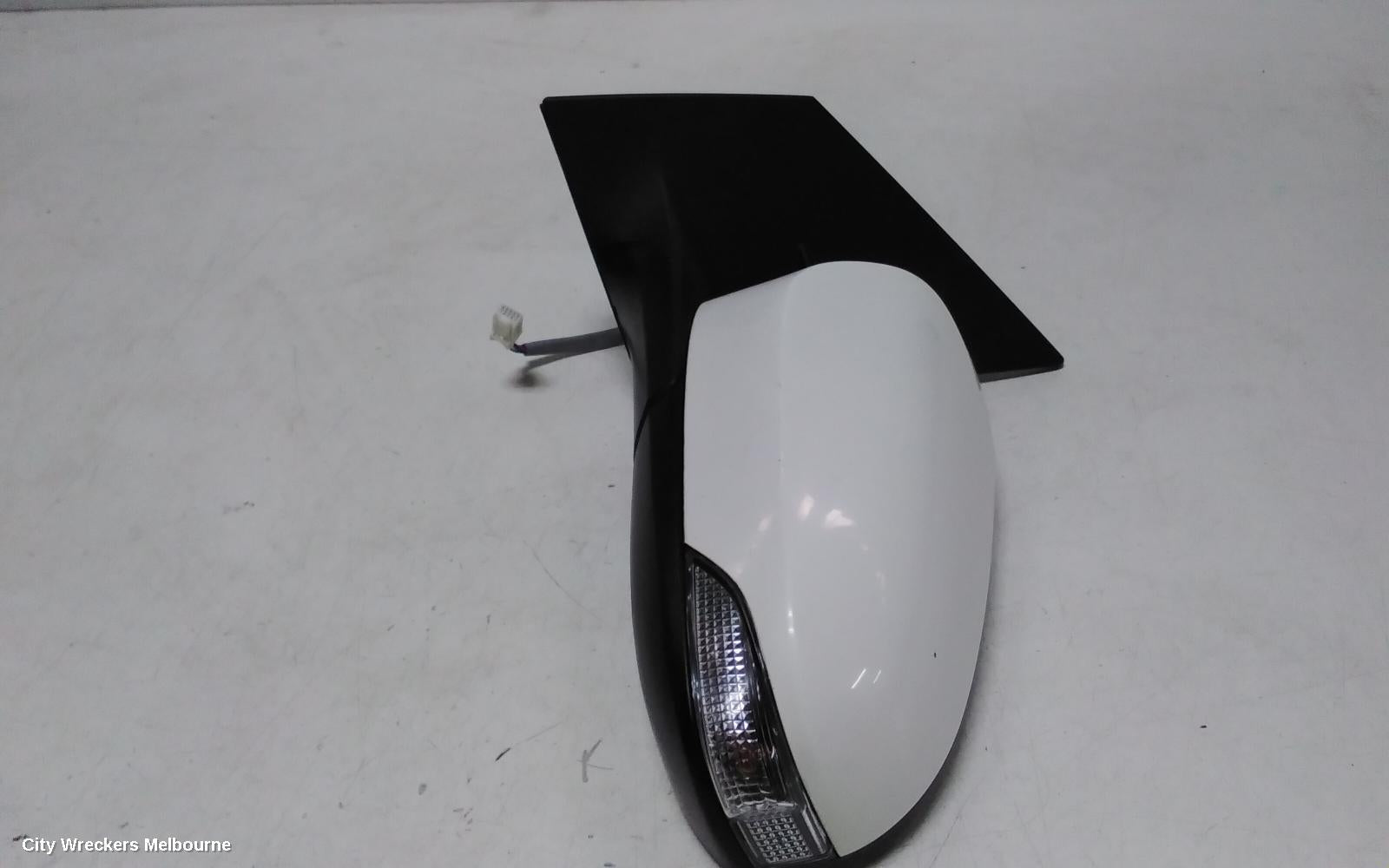 TOYOTA COROLLA LEFT DOOR MIRROR, ZRE172R, SEDAN, 7 PIN PLUG TYPE, 12/2013 - 06/2019 - Image 3