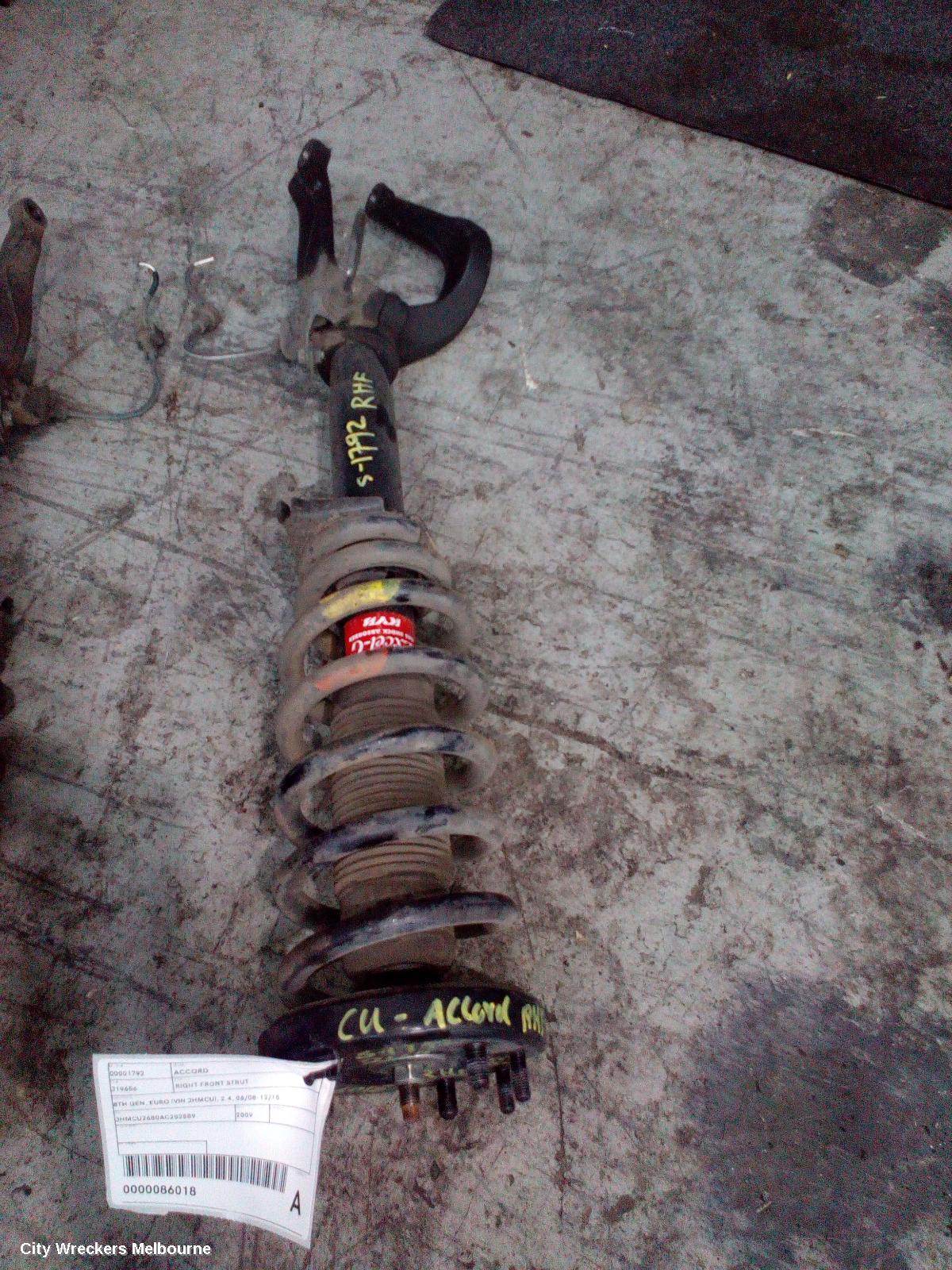 HONDA ACCORD RIGHT FRONT STRUT, 8TH GEN, EURO (VIN JHMCU), 2.4, 06/2008 - 12/2015 - Image 2