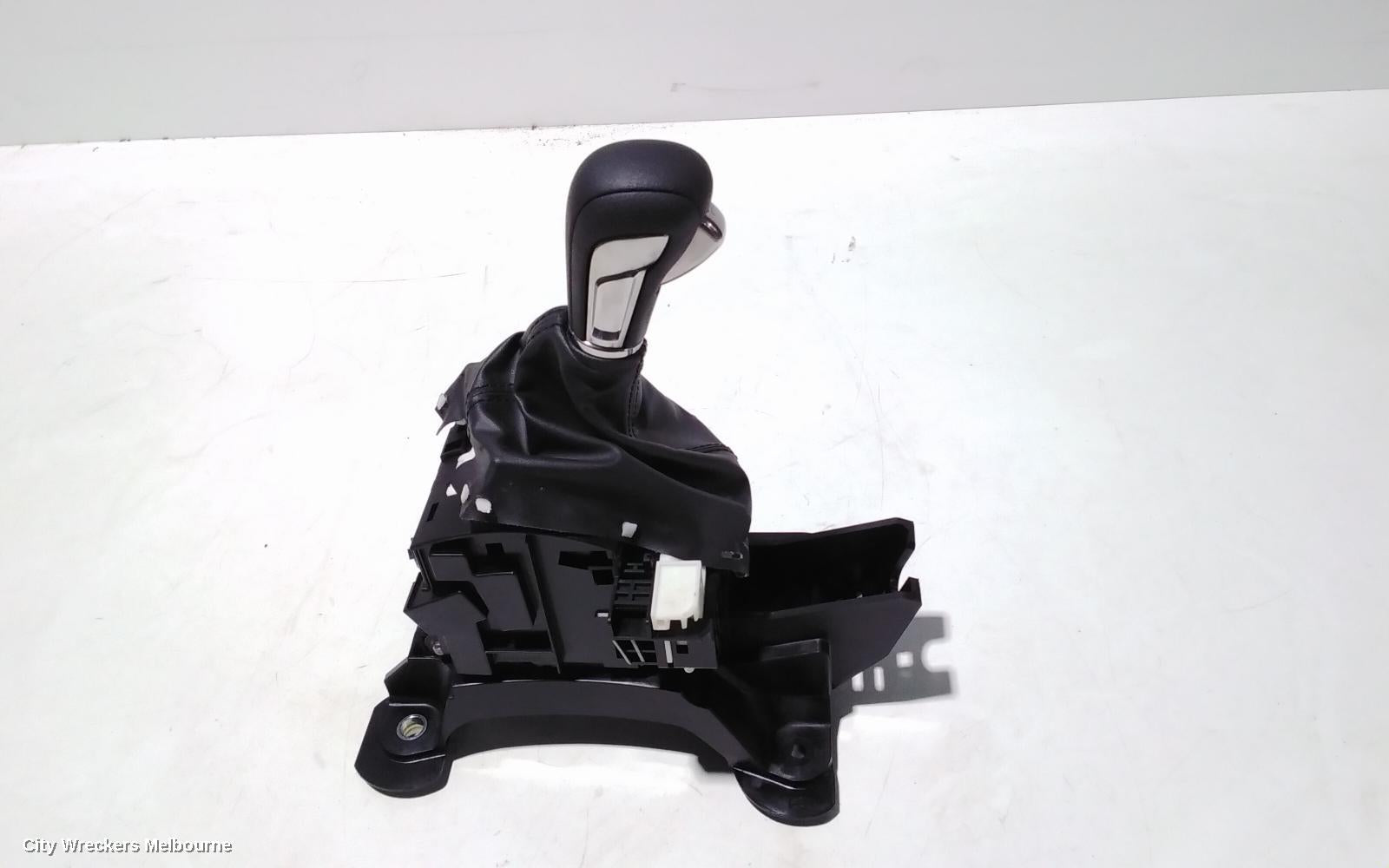 MAZDA 3 GEAR STICK/SHIFTER, BP, AUTO T/M, 03/2019 ONWARDS - Image 3