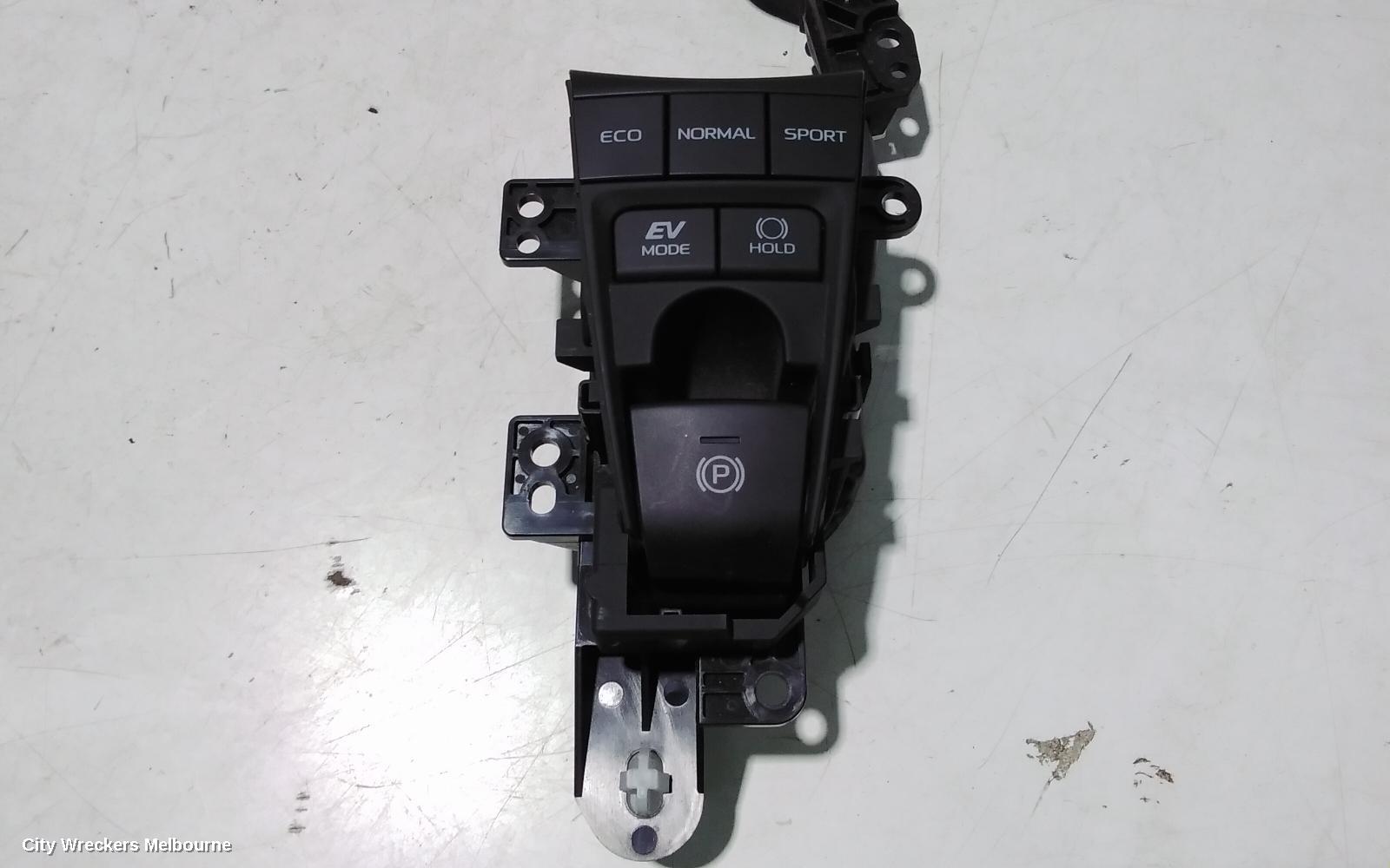 TOYOTA CAMRY HANDBRAKE LEVER, XV70, 09/2017 - 05/2024 - Image 3