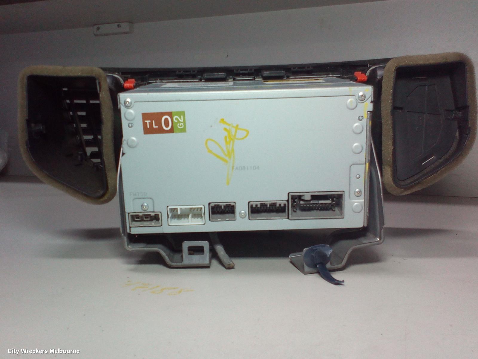 HONDA ACCORD RADIO/CD/DVD/SAT/TV, DISPLAY UNIT ONLY, NON SAT NAV TYPE, 8TH GEN, EURO (VIN JHMCU), 06/2008 - 12/2015 - Image 3