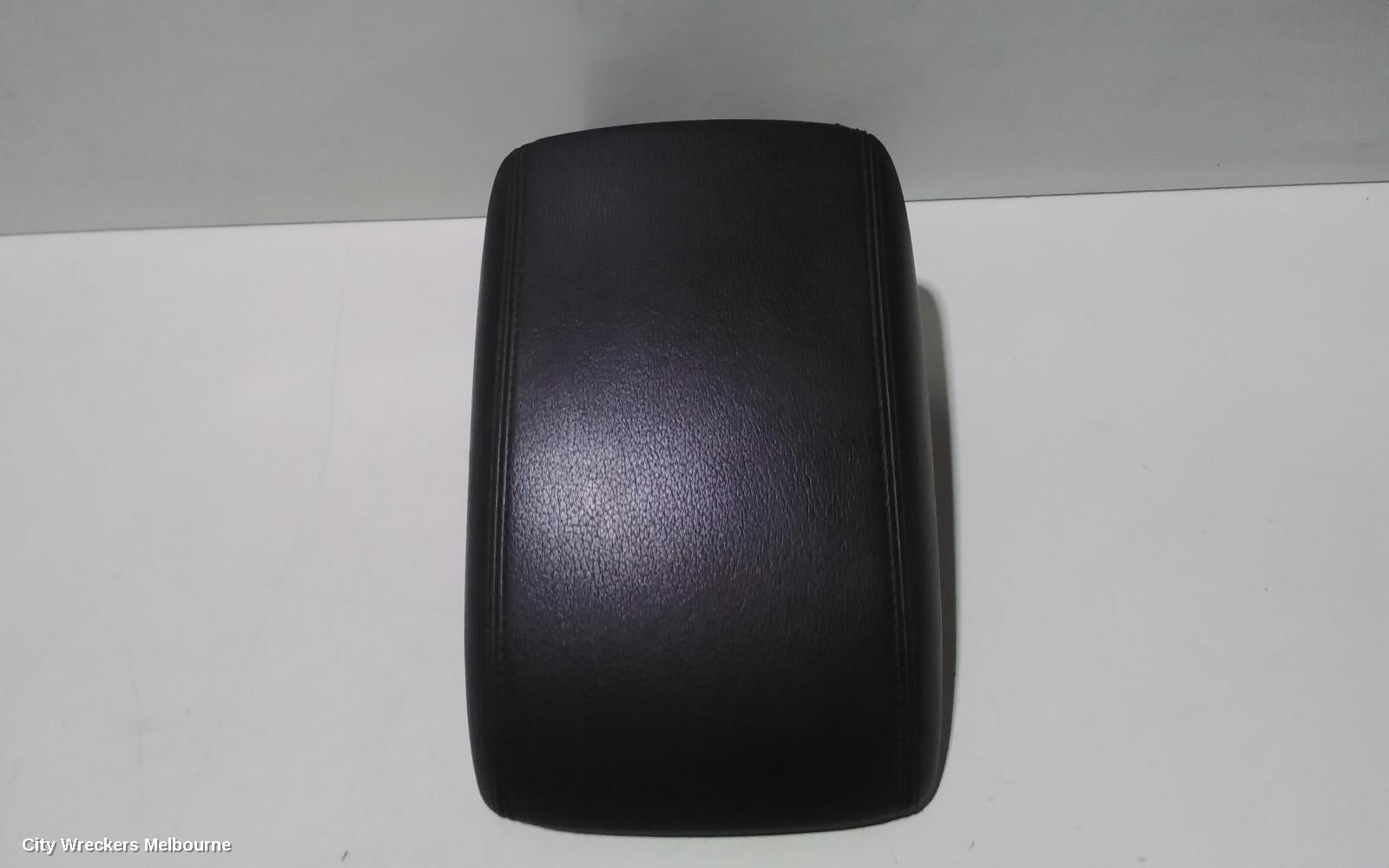 AUDI Q5 CONSOLE, 8R, 03/2009 - 01/2017 - Image 2