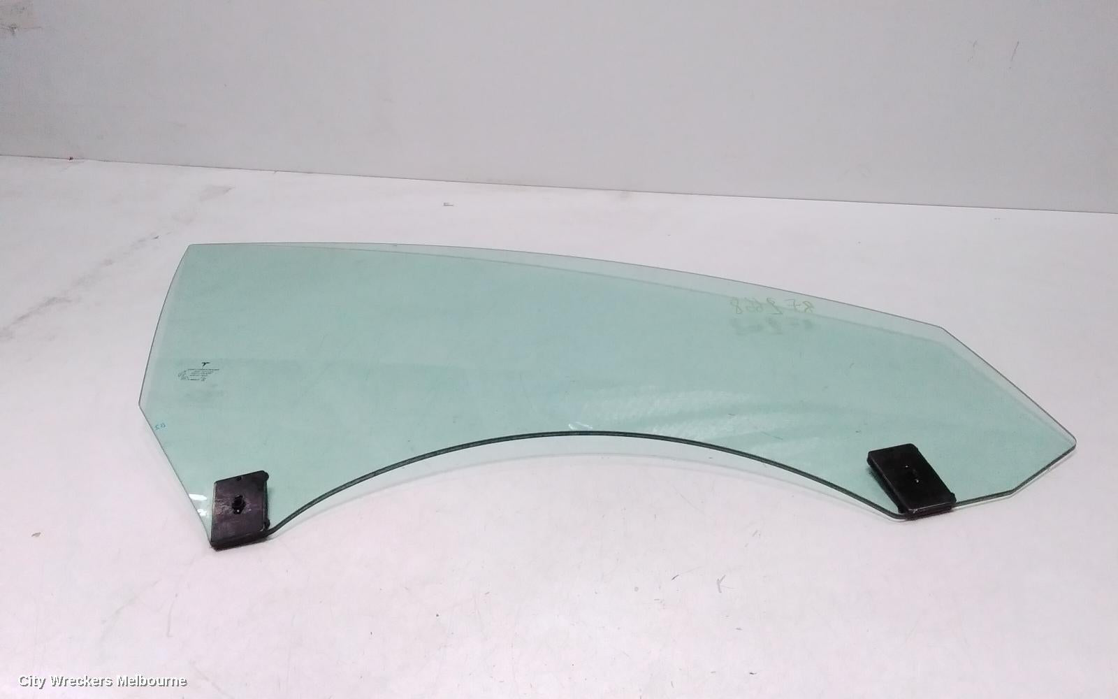 TESLA MODEL 3 RIGHT FRONT DOOR WINDOW, 1ST GEN, 06/2019 ONWARDS - Image 1
