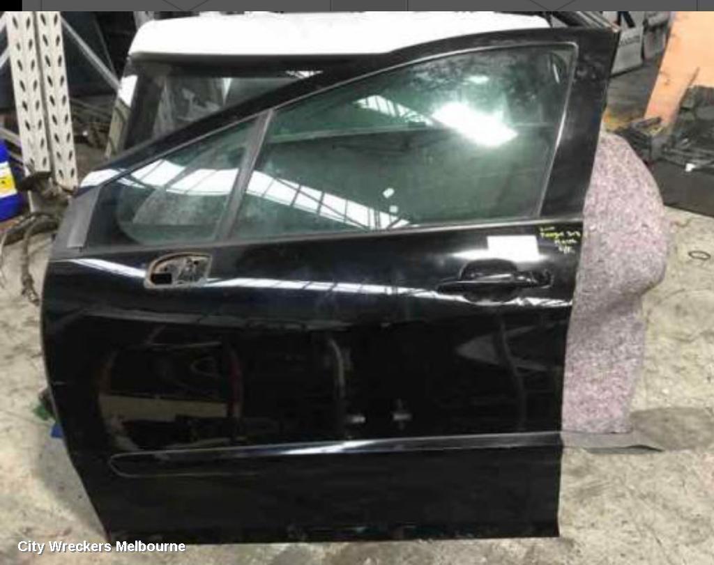 PEUGEOT 308 LEFT FRONT DOOR, T7, HATCH/WAGON, NON INTRUSION BAR TYPE, 09/2007 - 12/2013 - Image 1