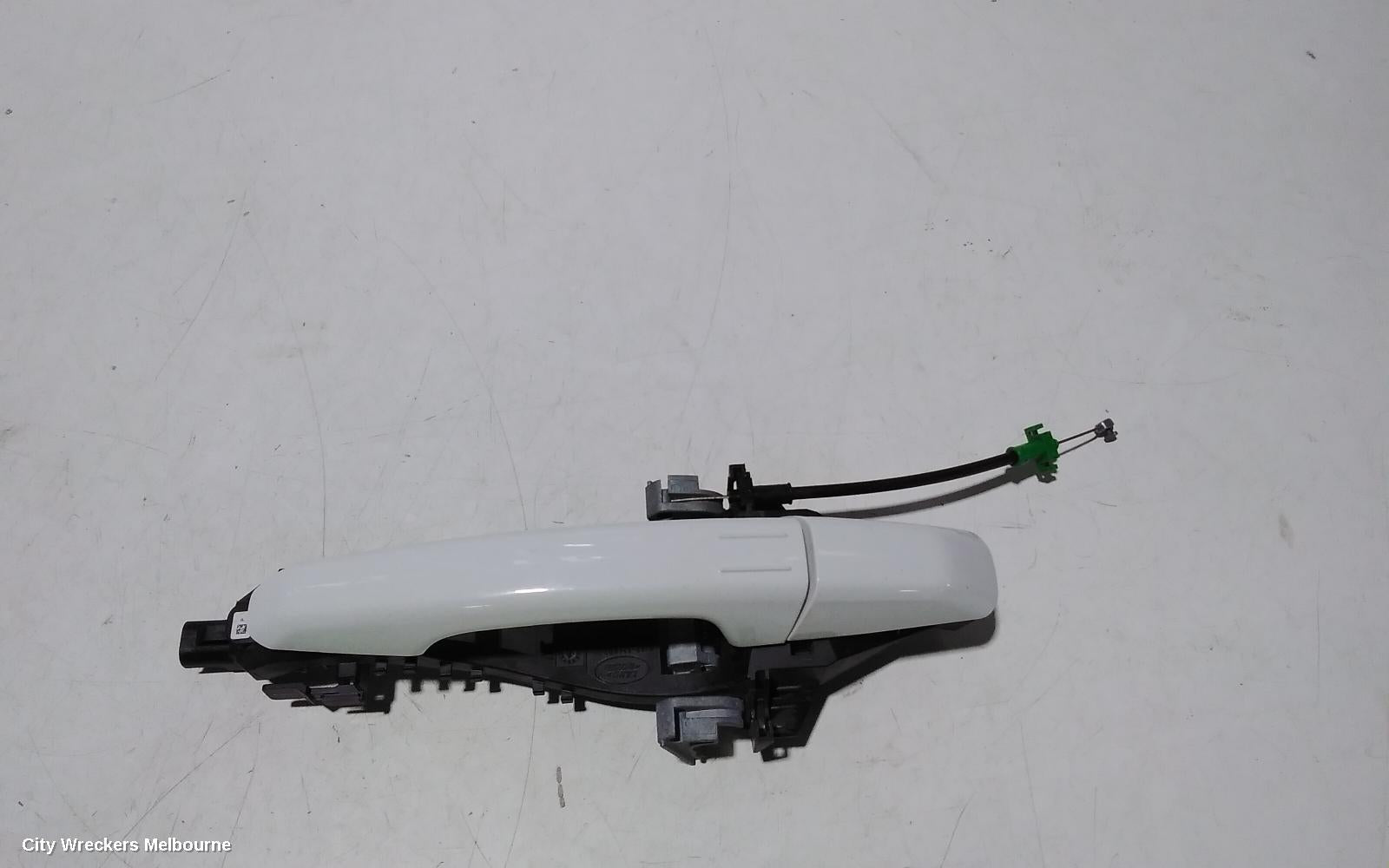 LAND ROVER RANGEROVER EVOQUE DOOR HANDLE, RH REAR, OUTER, COLOUR CODED, W/ KEYLESS START TYPE, L538, 11/2011 - 01/2019 - Image 2