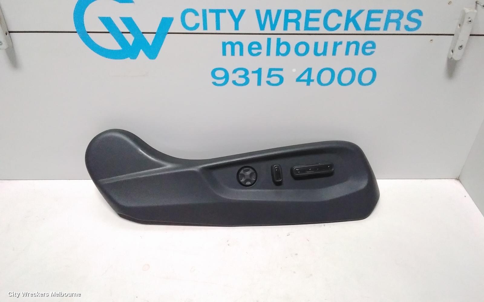 HONDA CRV, RW, 05/2017 - 08/2023, RH SEAT SWITCH : 75681 - Image 1