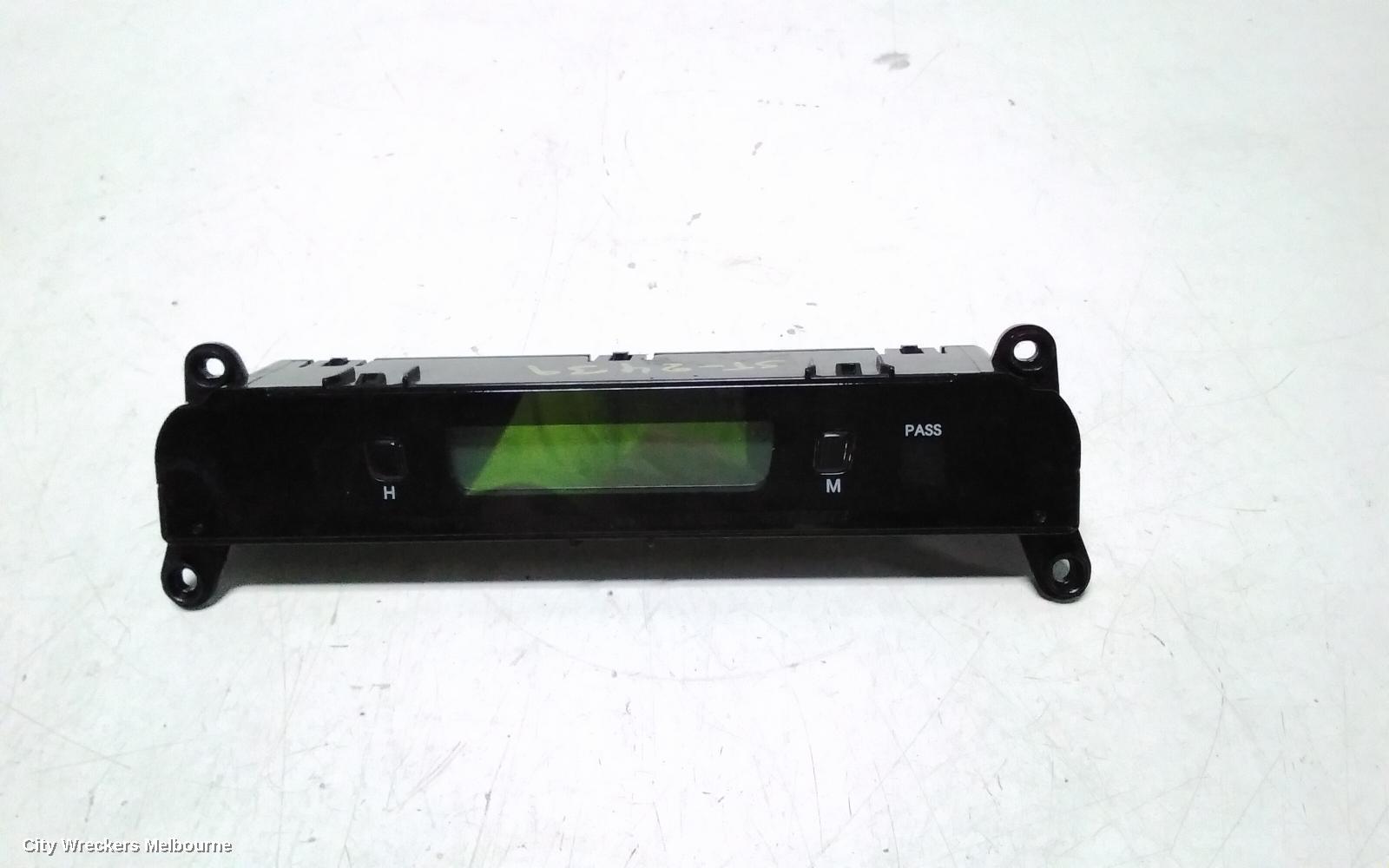 HYUNDAI I45 CLOCK, YF, 02/2010 - 05/2014 - Image 1