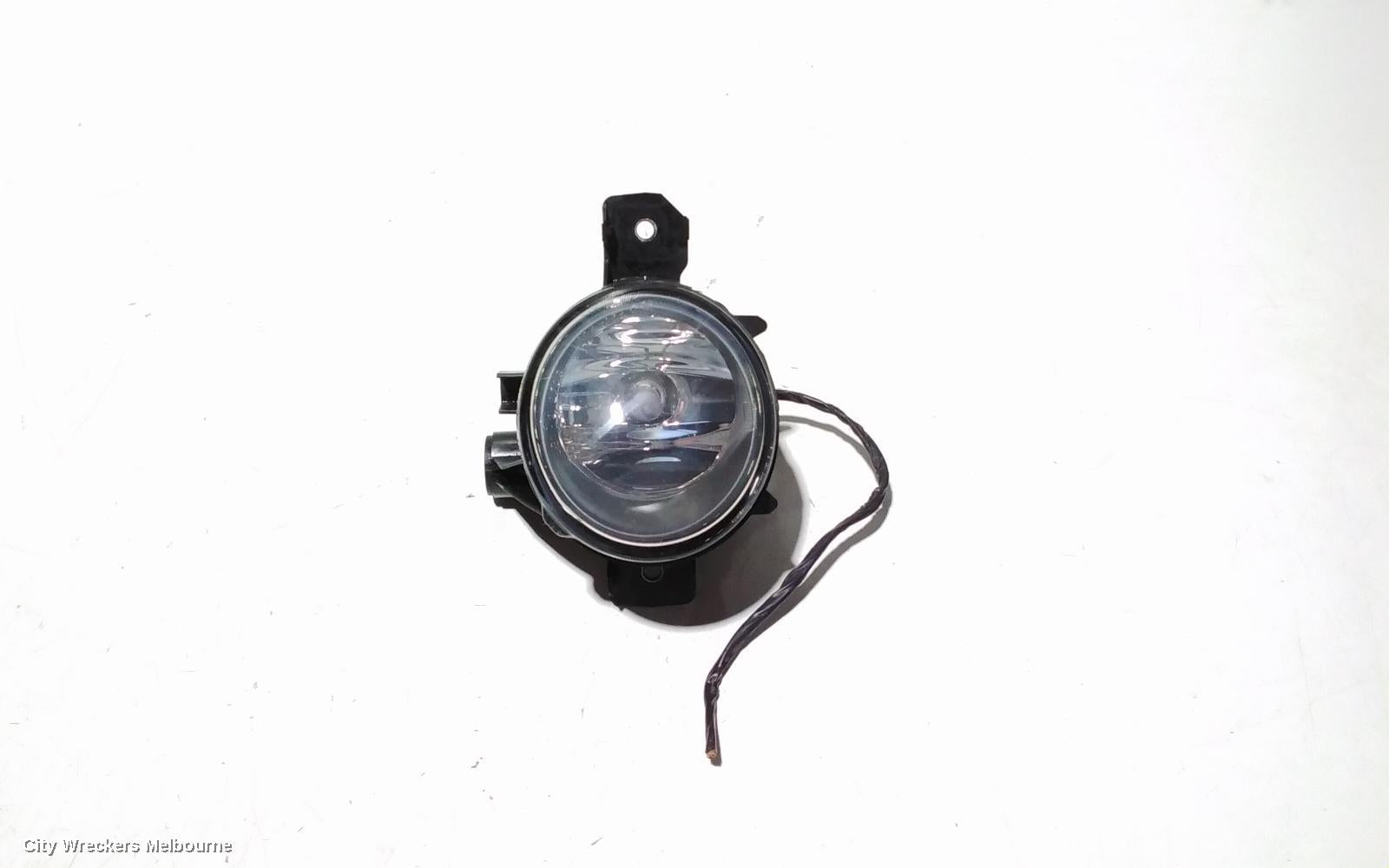 BMW X5 LEFT INDICATOR/FOG/SIDE, BUMPER FOGLAMP, E70, NON ADAPTIVE LAMP TYPE, 03/2007 - 08/2013 - Image 2