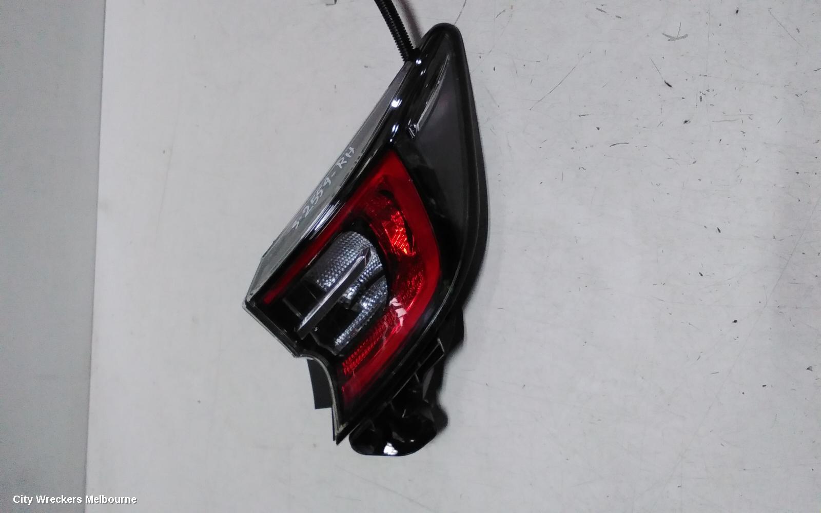 TOYOTA COROLLA RIGHT TAILLIGHT, E210, IN BODY, HATCH, 07/2018 - 08/2022 - Image 3