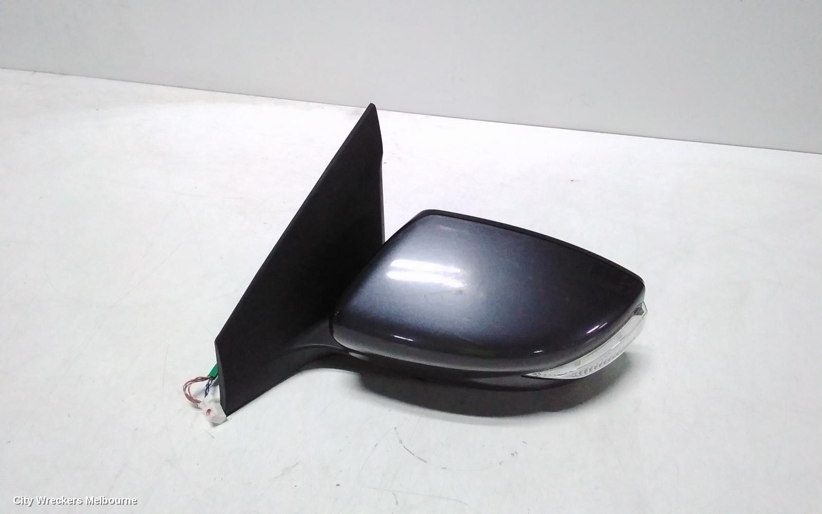 NISSAN PULSAR LEFT DOOR MIRROR, B17, SEDAN, MANUAL FOLD TYPE, 12/2012 - 12/2017 - Image 2