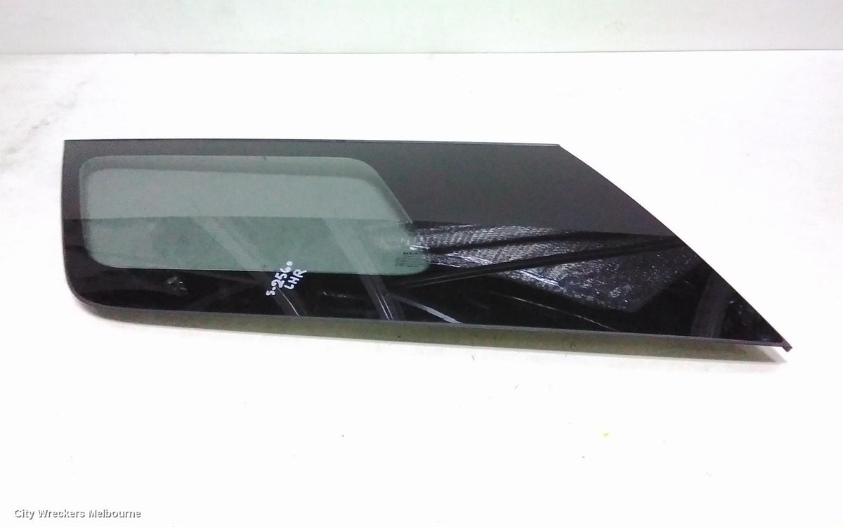 KIA CARNIVAL/GRAND CARNIVAL LEFT REAR SIDE GLASS, KA4, W/ PRIVACY TINT TYPE, 10/2020 ONWARDS - Image 1