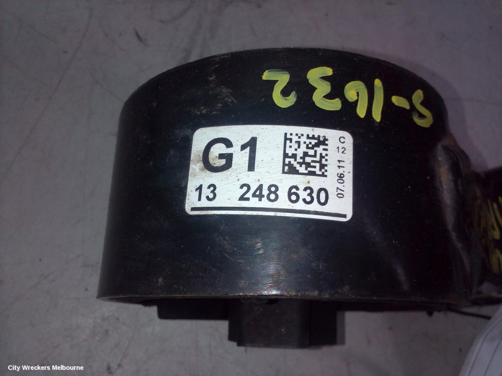 HOLDEN CRUZE MOUNT, JH 03/2011 - 01/2017 - Image 3