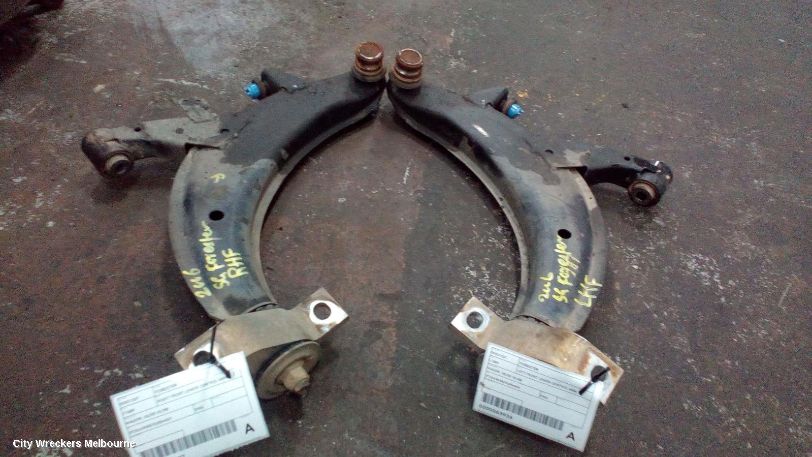 SUBARU FORESTER RIGHT FRONT LOWER CONTROL ARM, WAGON, 06/2005 - 02/2008 - Image 2