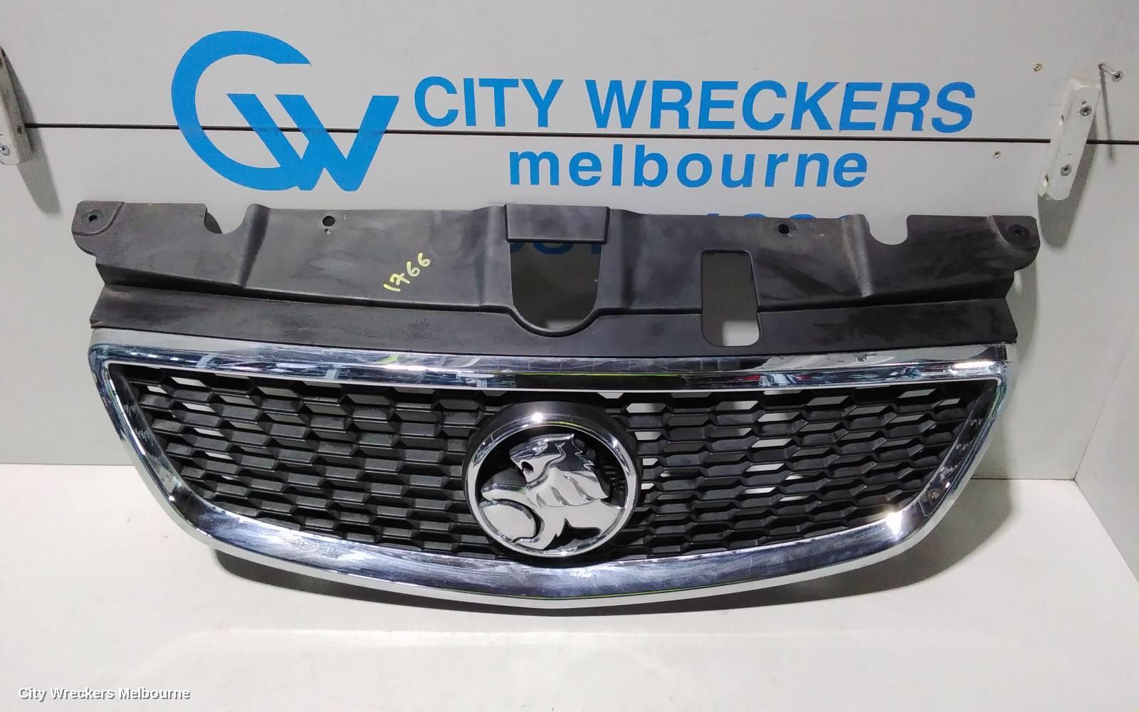 HOLDEN COMMODORE GRILLE, RADIATOR GRILLE, VE, SEDAN, CALAIS, 09/2010 - 04/2013 - Image 2