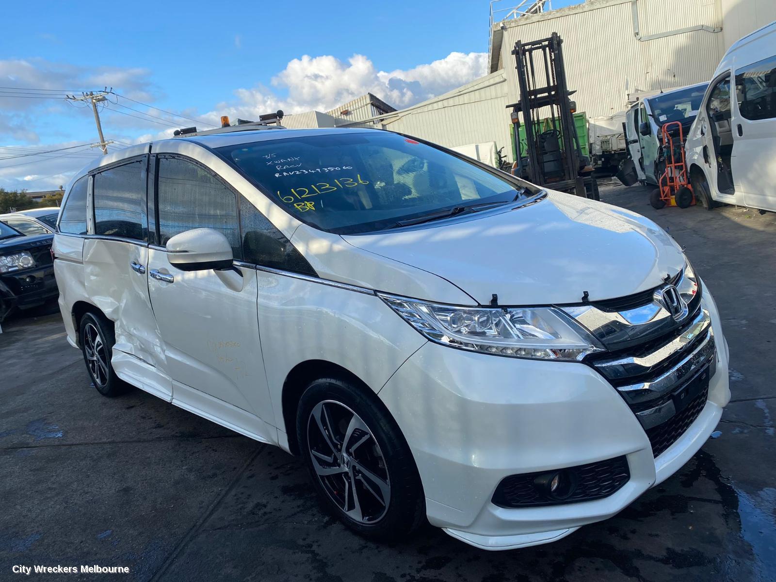 HONDA ODYSSEY LEFT REAR DOOR/SLIDING, RC1, 02/2014 - 03/2022 - Image 3