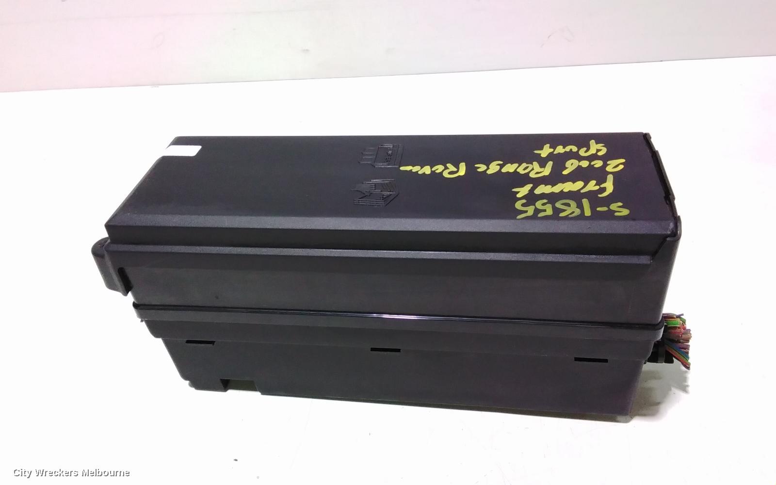 LAND ROVER RANGEROVER SPORT FUSE BOX, ENGINE BAY, L320, DIESEL, 08/2005 - 12/2013 - Image 3