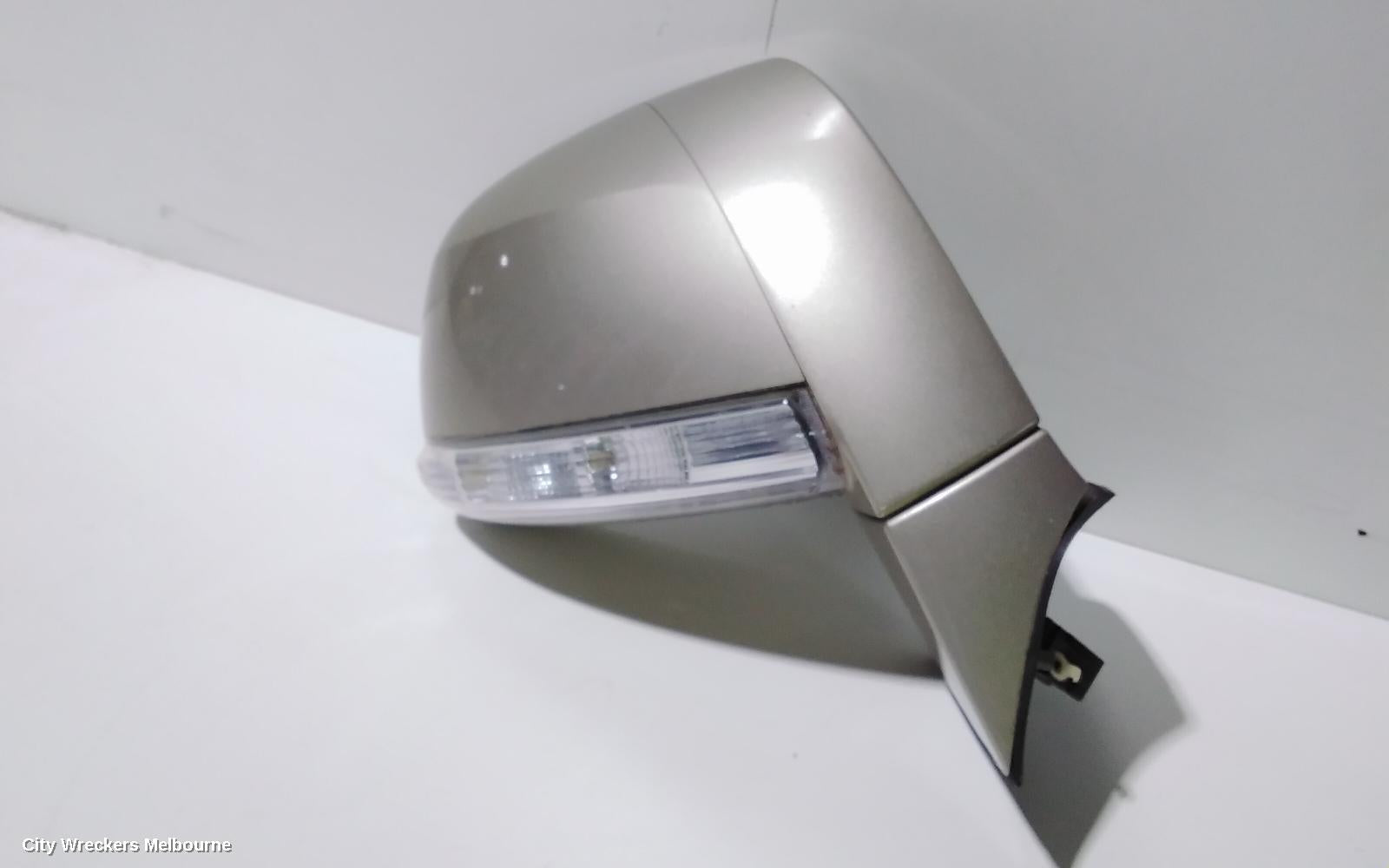HOLDEN CAPTIVA RIGHT DOOR MIRROR, CG, LX (4TH VIN = C), W/ INDICATOR TYPE, 09/2006 - 02/2011 - Image 2