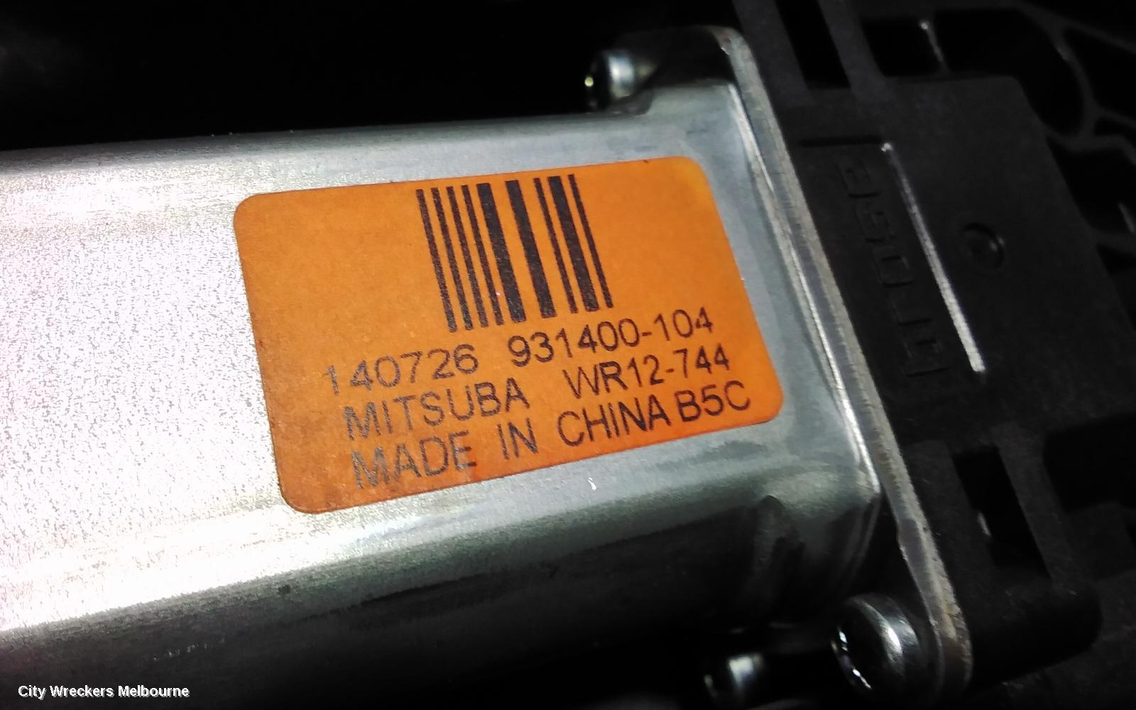 JEEP CHEROKEE LEFT FRONT WINDOW REG/MOTOR, KL, 02/2014 ONWARDS - Image 3