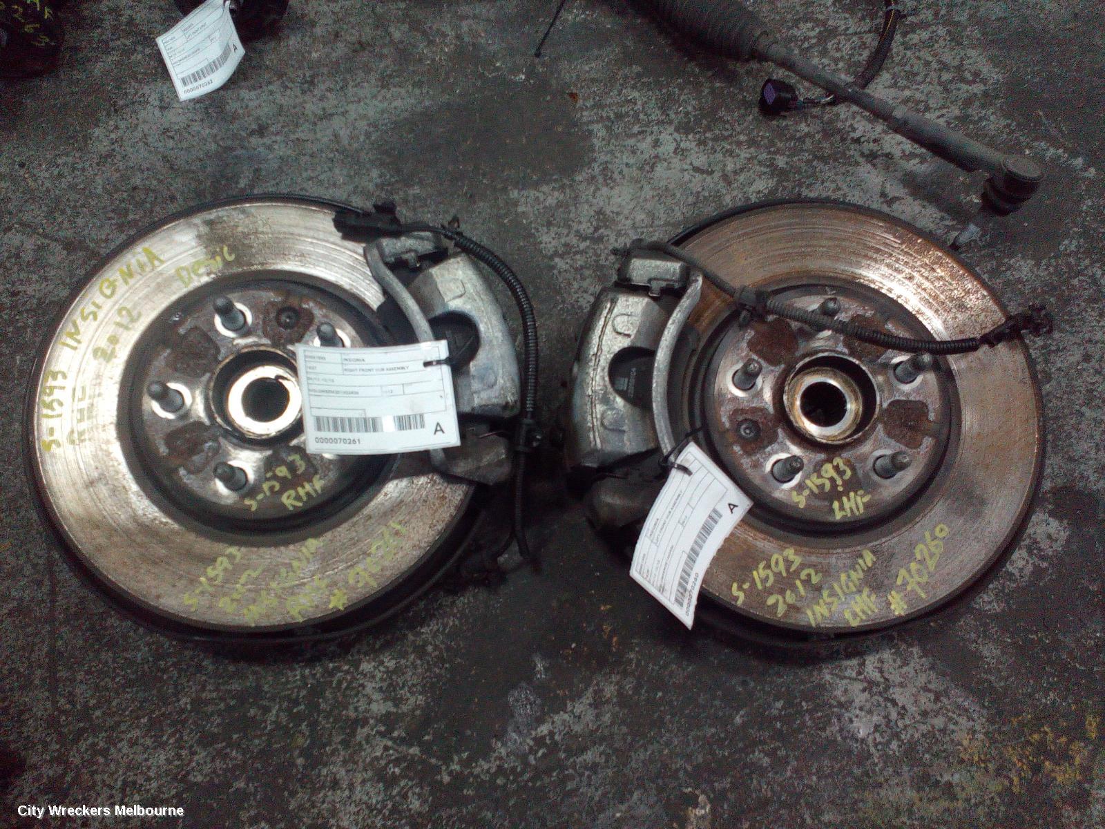 OPEL INSIGNIA RIGHT FRONT HUB ASSEMBLY, 09/2012 - 12/2013 - Image 2