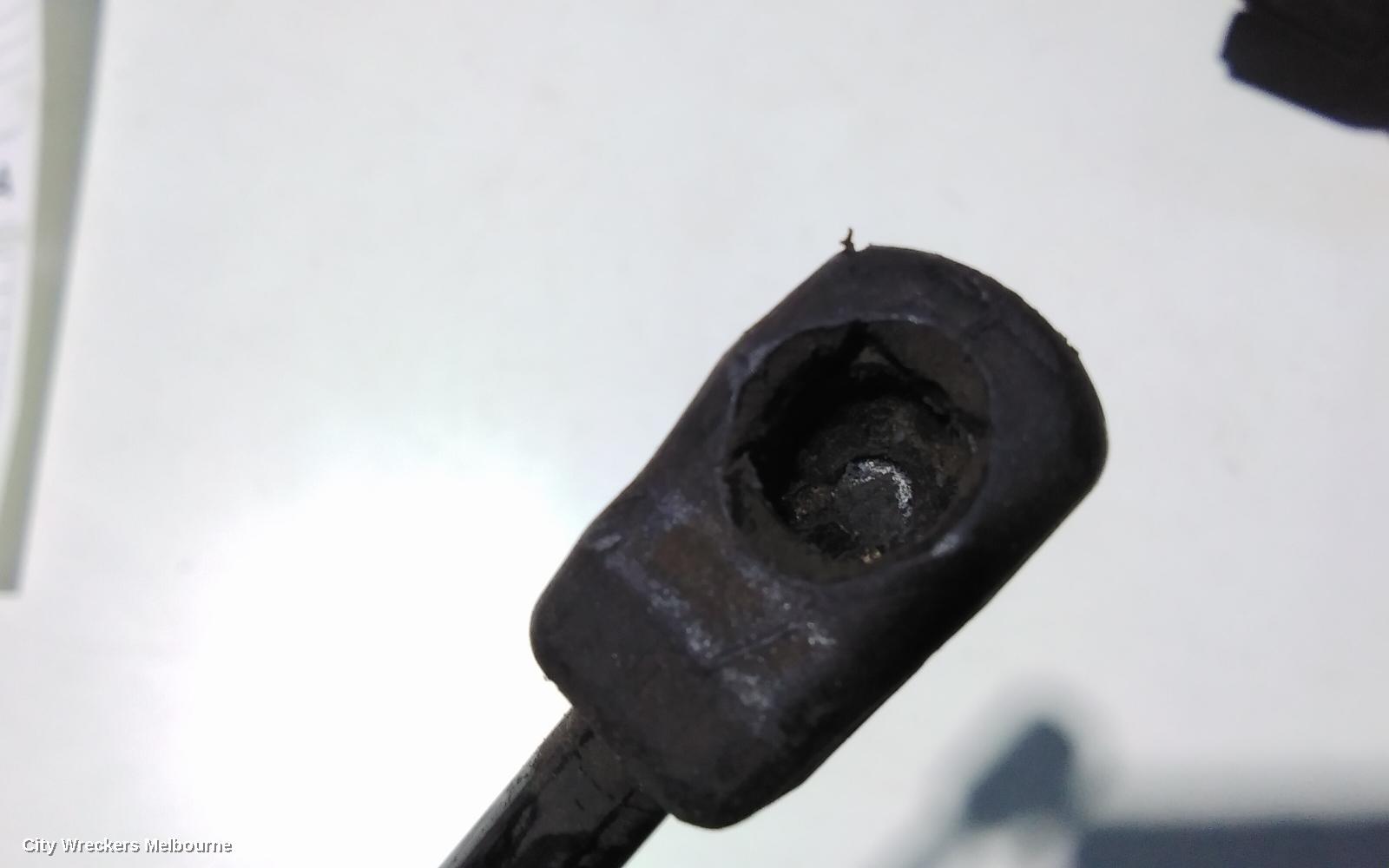 VOLKSWAGEN GOLF BONNET HINGE/STRUT, STRUT (RH SIDE), GEN 7, 03/2013 - 08/2020 - Image 2