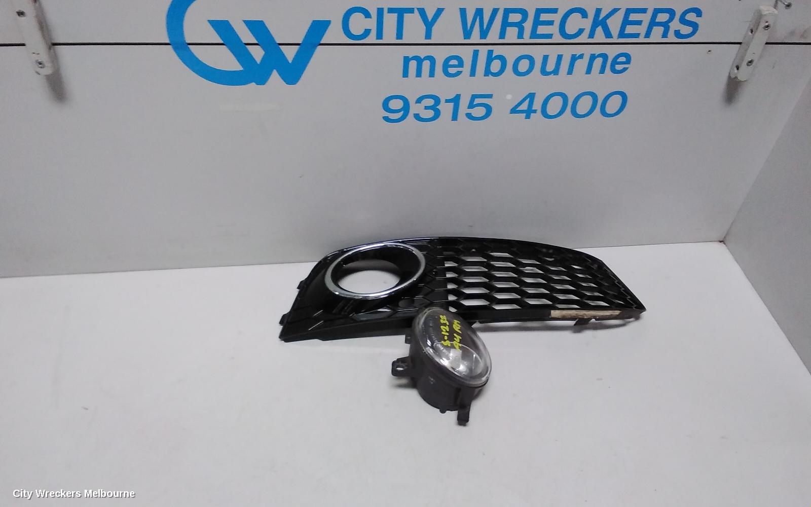 AUDI A4 RIGHT INDICATOR/FOG/SIDE, BUMPER FOGLAMP, B8 8K, 02/2008 - 06/2012 - Image 2