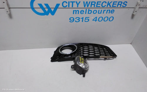 AUDI A4 RIGHT INDICATOR/FOG/SIDE, BUMPER FOGLAMP, B8 8K, 02/2008 - 06/2012 - Image 2