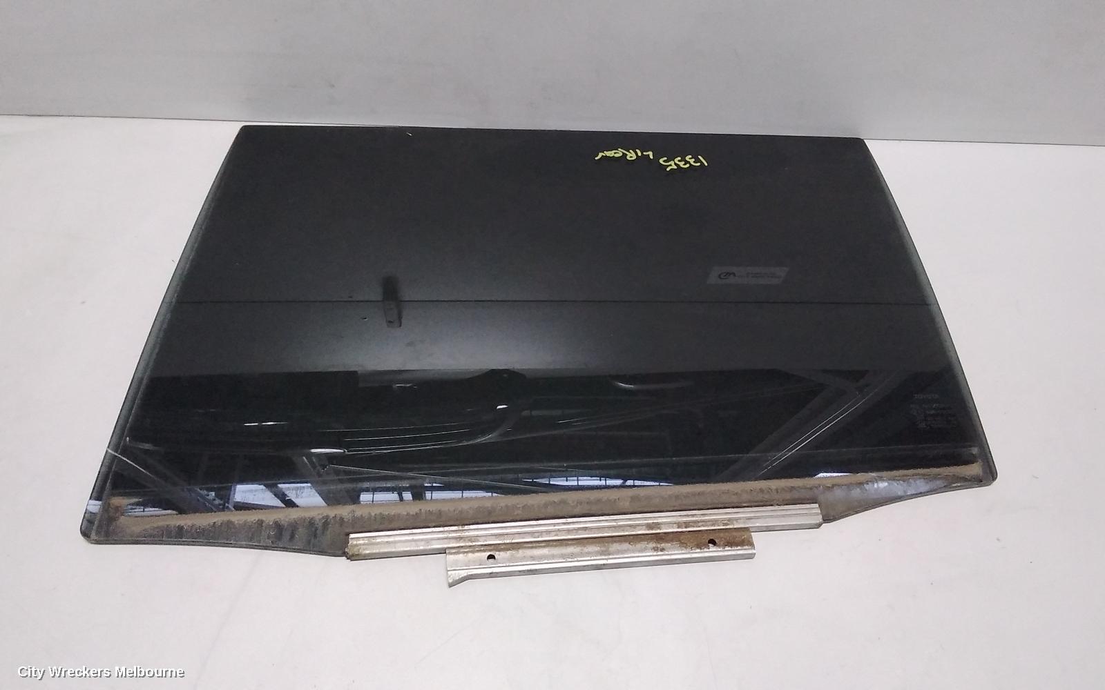TOYOTA KLUGER LEFT REAR DOOR WINDOW, GSU40-GSU45, 05/2007 - 02/2014 - Image 1