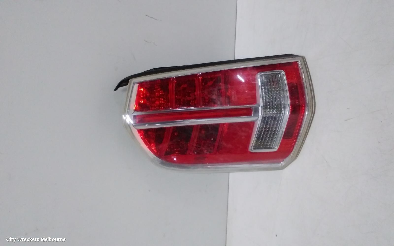 CHRYSLER 300C LEFT TAILLIGHT, LX2, 05/2012 - 12/2014 - Image 2