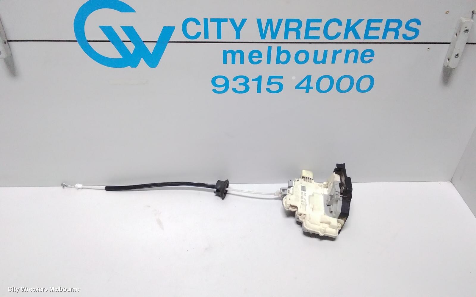 AUDI Q7 DOOR/BOOT/GATE LOCK, RIGHT REAR DOOR LOCK, 4L, DUAL ROW (7 PIN), P/N 3C4839016A, 09/2006 - 11/2009 - Image 1