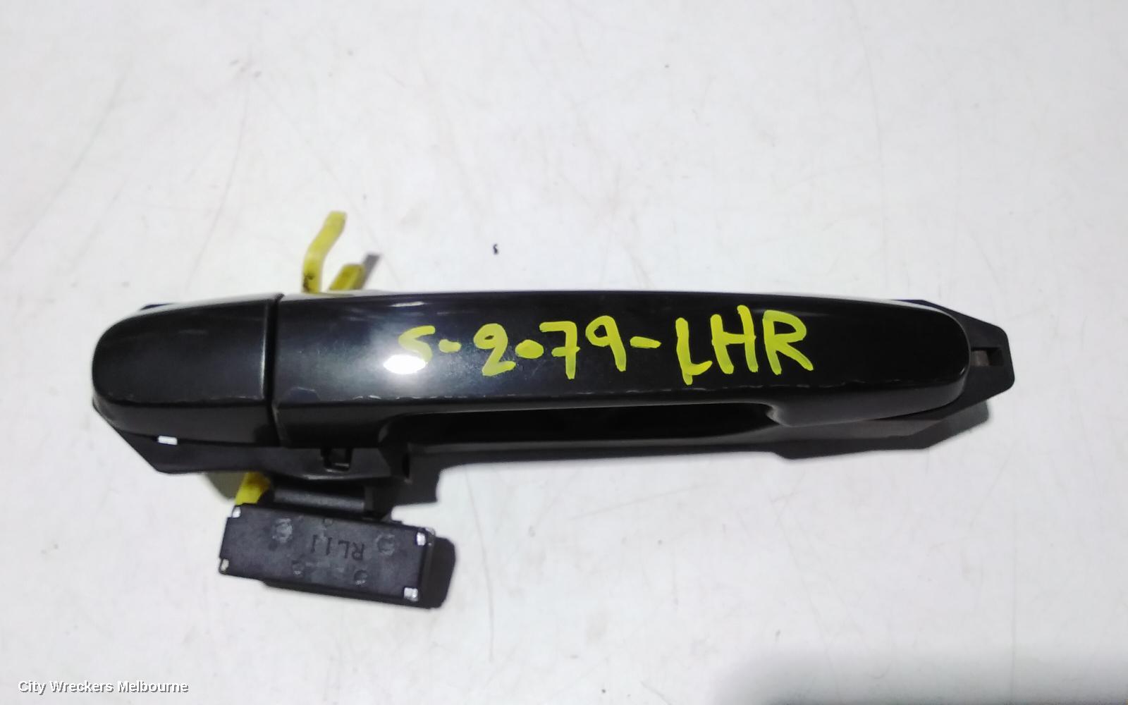 TOYOTA COROLLA DOOR HANDLE, OUTER, LH REAR, COLOUR CODED, ZZE122, 12/2001 - 06/2007 - Image 3