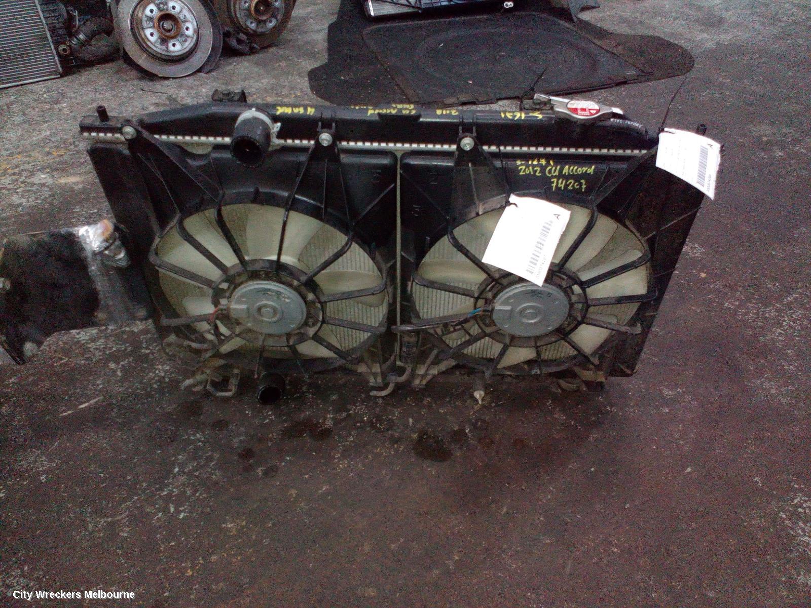 HONDA ACCORD RADIATOR, AUTO, 2.4, 8TH GEN, EURO (VIN JHMCU), K24Z3, 07/2011 - 12/2015 - Image 2