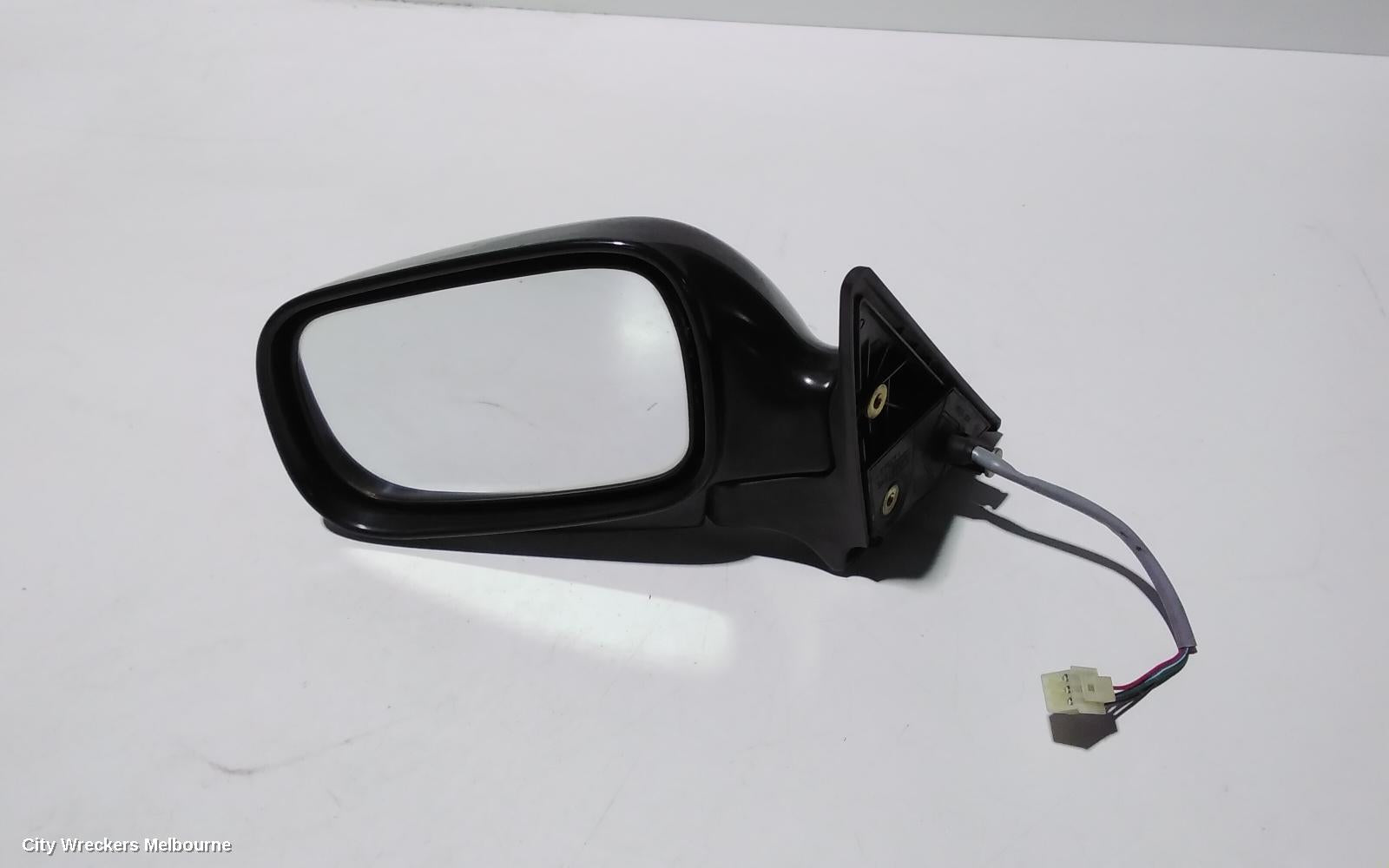 SUBARU FORESTER LEFT DOOR MIRROR, BLACK TYPE, VIN JF2SF5..., 08/1997 - 06/2002 - Image 2