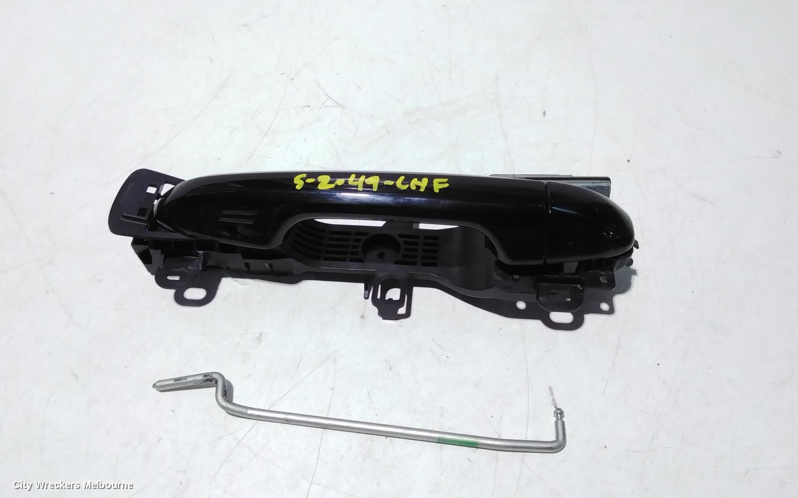 TOYOTA KLUGER DOOR HANDLE, OUTER, LH FRONT, W/ KEYLESS ENTRY TYPE, GSU50/GSU55, 03/2014 - 02/2021 - Image 1