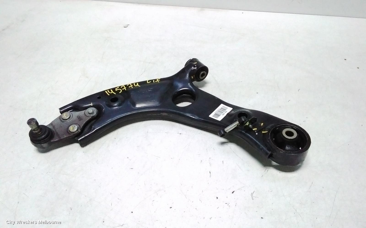 KIA SORENTO LEFT FRONT LOWER CONTROL ARM, UM, 03/2015 - 02/2020 - Image 1