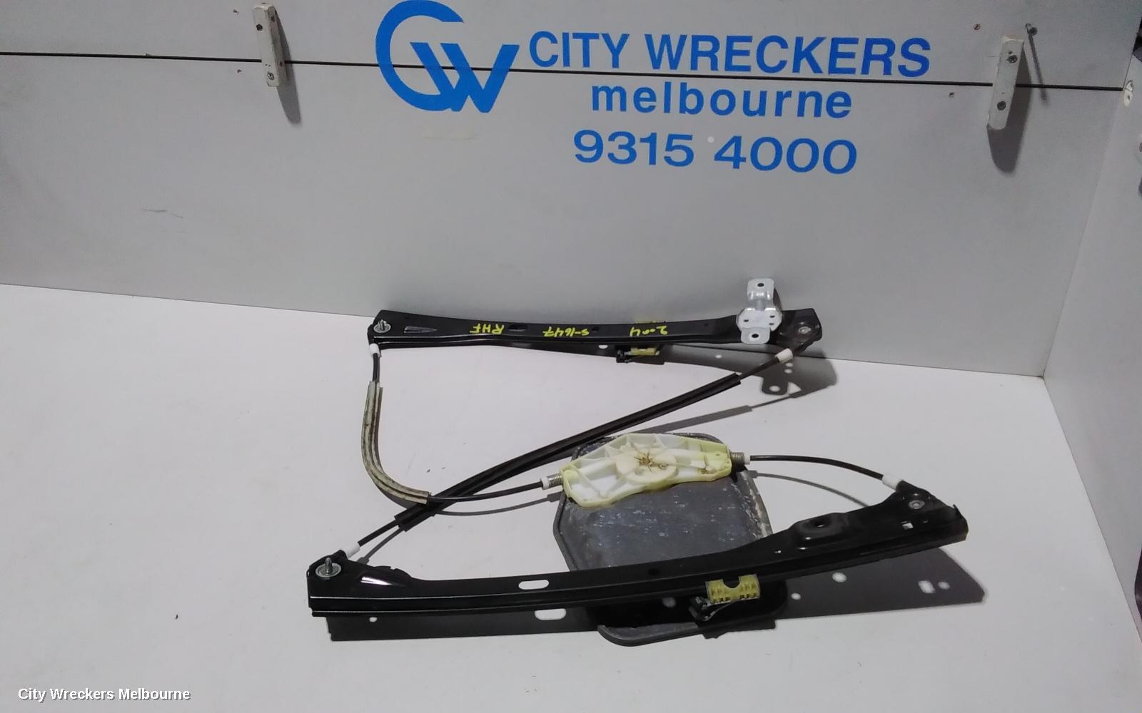 VOLKSWAGEN GOLF RIGHT FRONT WINDOW REG/MOTOR, GEN 5, 5DR HATCH, DOOR REGULATOR ONLY, STD TYPE, 06/2004 - 02/2009 - Image 1