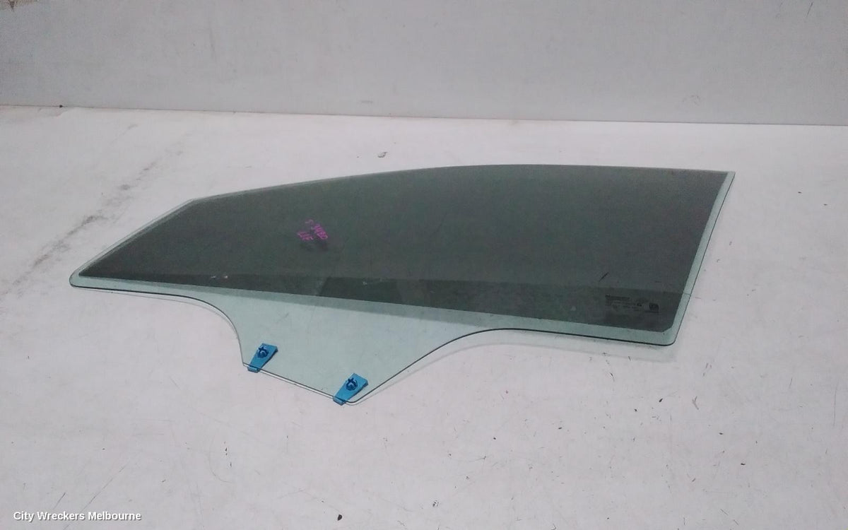 MAHINDRA XUV700 LEFT FRONT DOOR WINDOW, W601, 01/2023 ONWARDS - Image 1