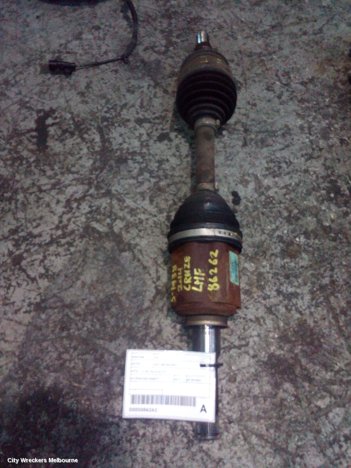 HOLDEN CRUZE LEFT DRIVESHAFT, AUTO, 1.6, JH, 03/2013 - 01/2017 - Image 2