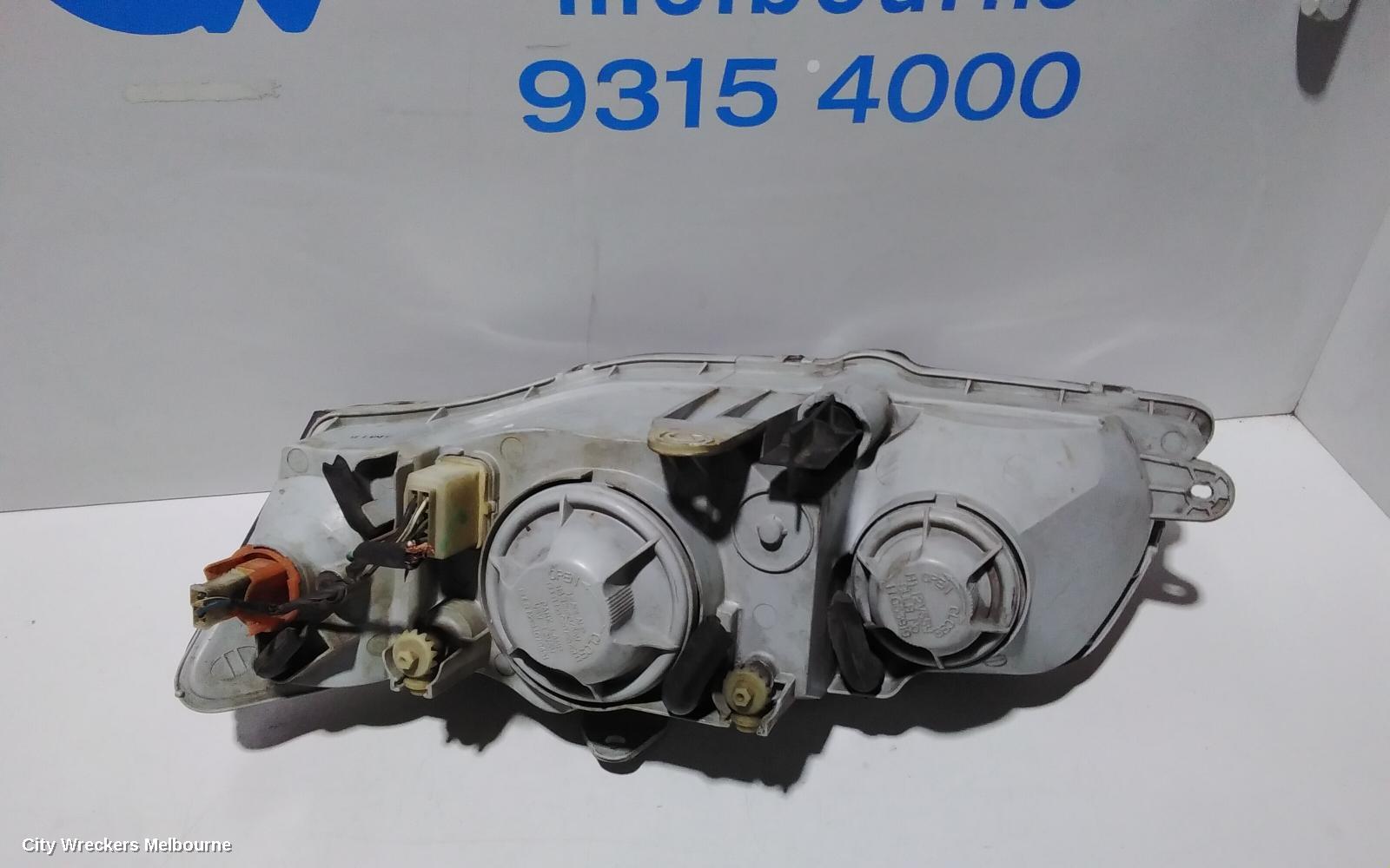 HOLDEN COMMODORE RIGHT HEADLAMP, VY1, EXECUTIVE/ACCLAIM/EQUIPE/LUMINA/S, 10/2002 - 08/2003 - Image 3