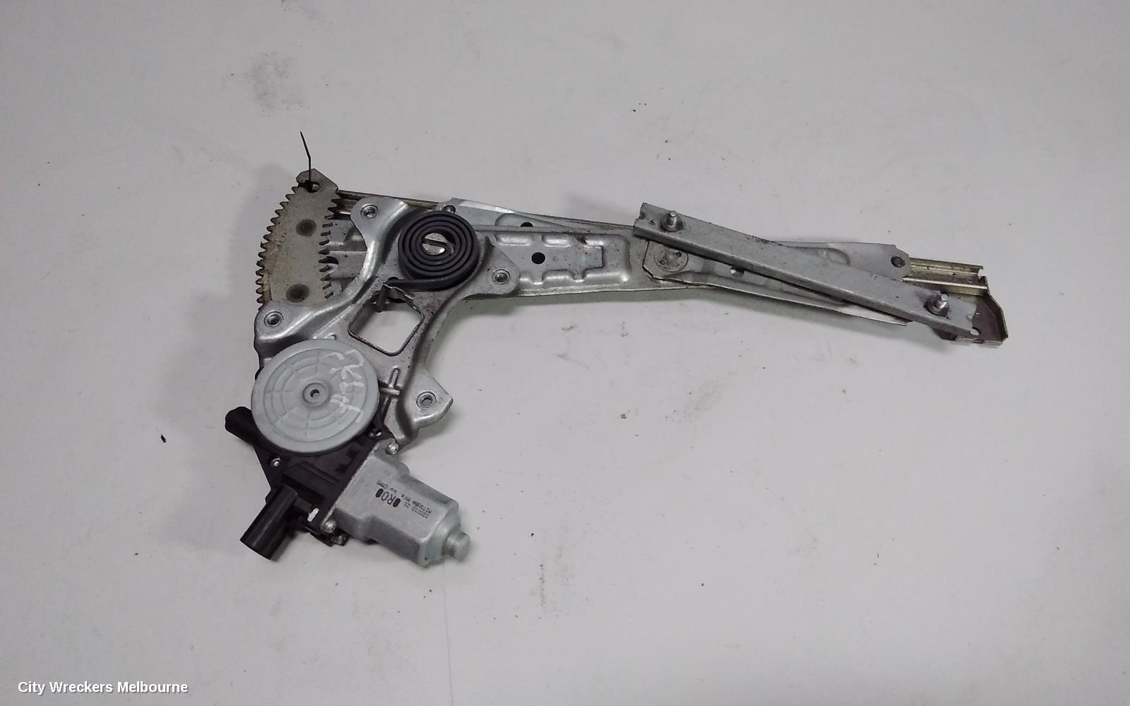 HONDA CIVIC LEFT FRONT WINDOW REG/MOTOR, 9TH GEN, HATCH (VIN SHHFK), 02/2012 - 04/2016 - Image 1