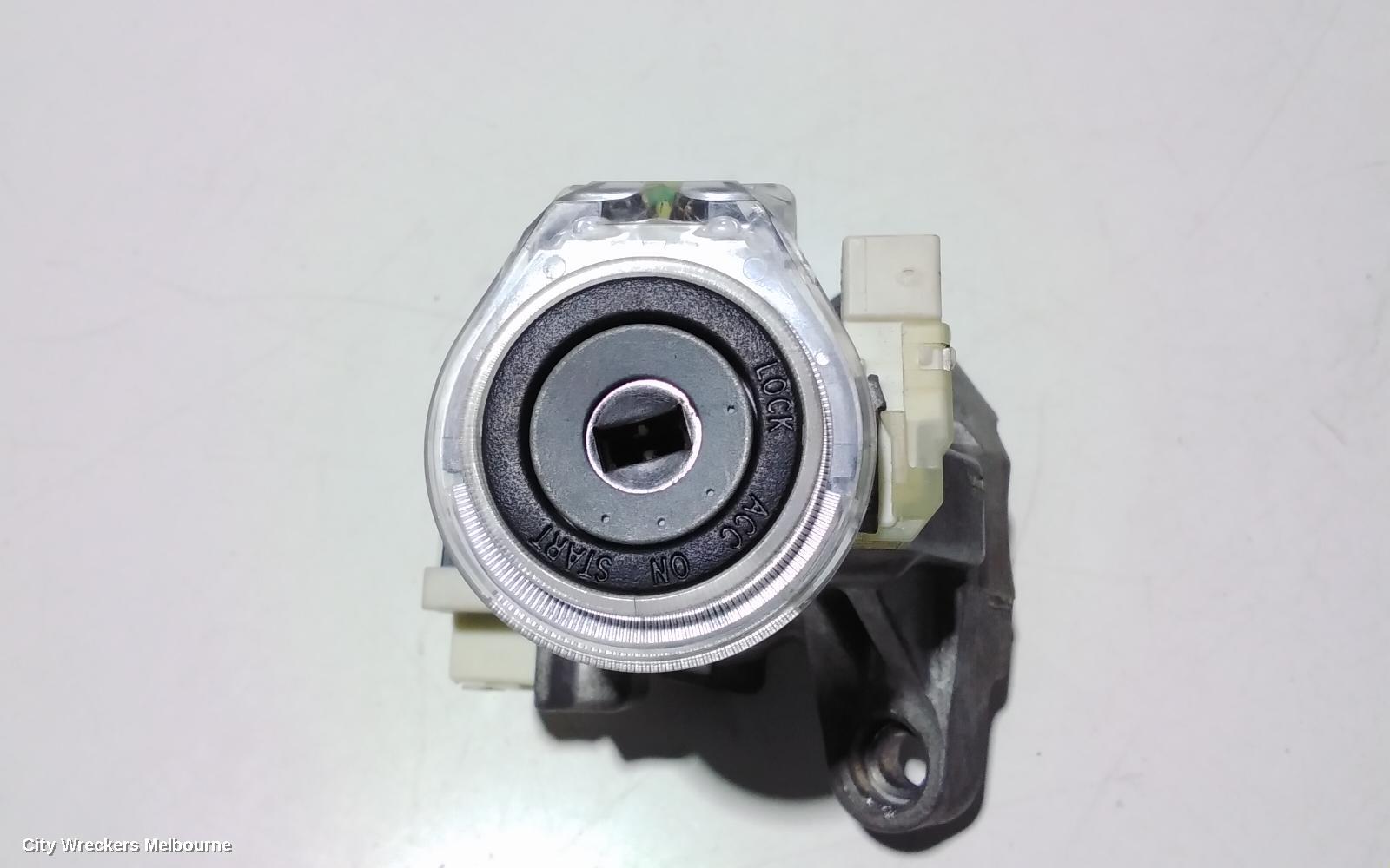 TOYOTA CAMRY IGNITION W/ KEY, XV50, 05/2015 - 10/2017 - Image 2
