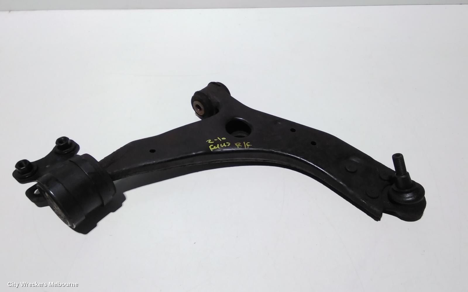 FORD FOCUS RIGHT FRONT LOWER CONTROL ARM, LT-LV, 05/2007 - 07/2011 - Image 1