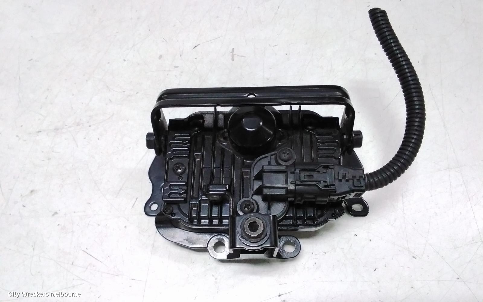 TOYOTA RAV4, SENSOR ASSY, MILLIMETER WAVE RADAR, XA40, 12/2015 - 12/2018, 88210-47090: 114457 - Image 2