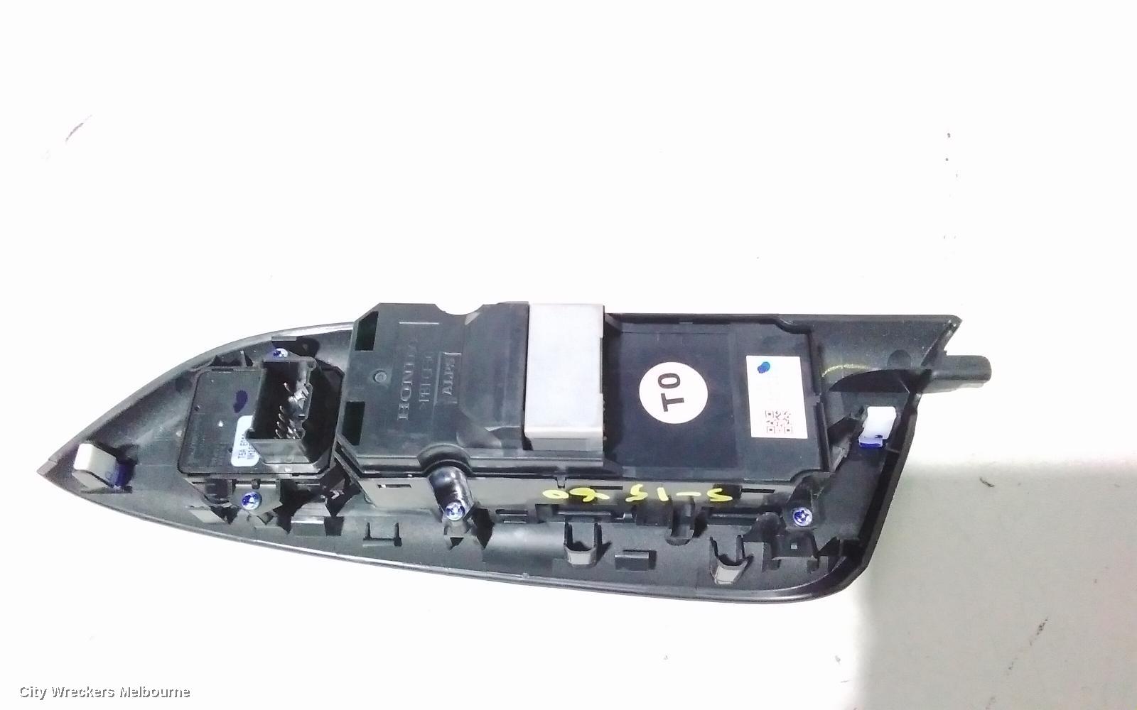 HONDA JAZZ PWR DR WIND SWITCH, RH FRONT (MASTER SWITCH), GF/GK, NON CENTRAL LOCK BUTTON TYPE, 07/2014 - 12/2020 - Image 3