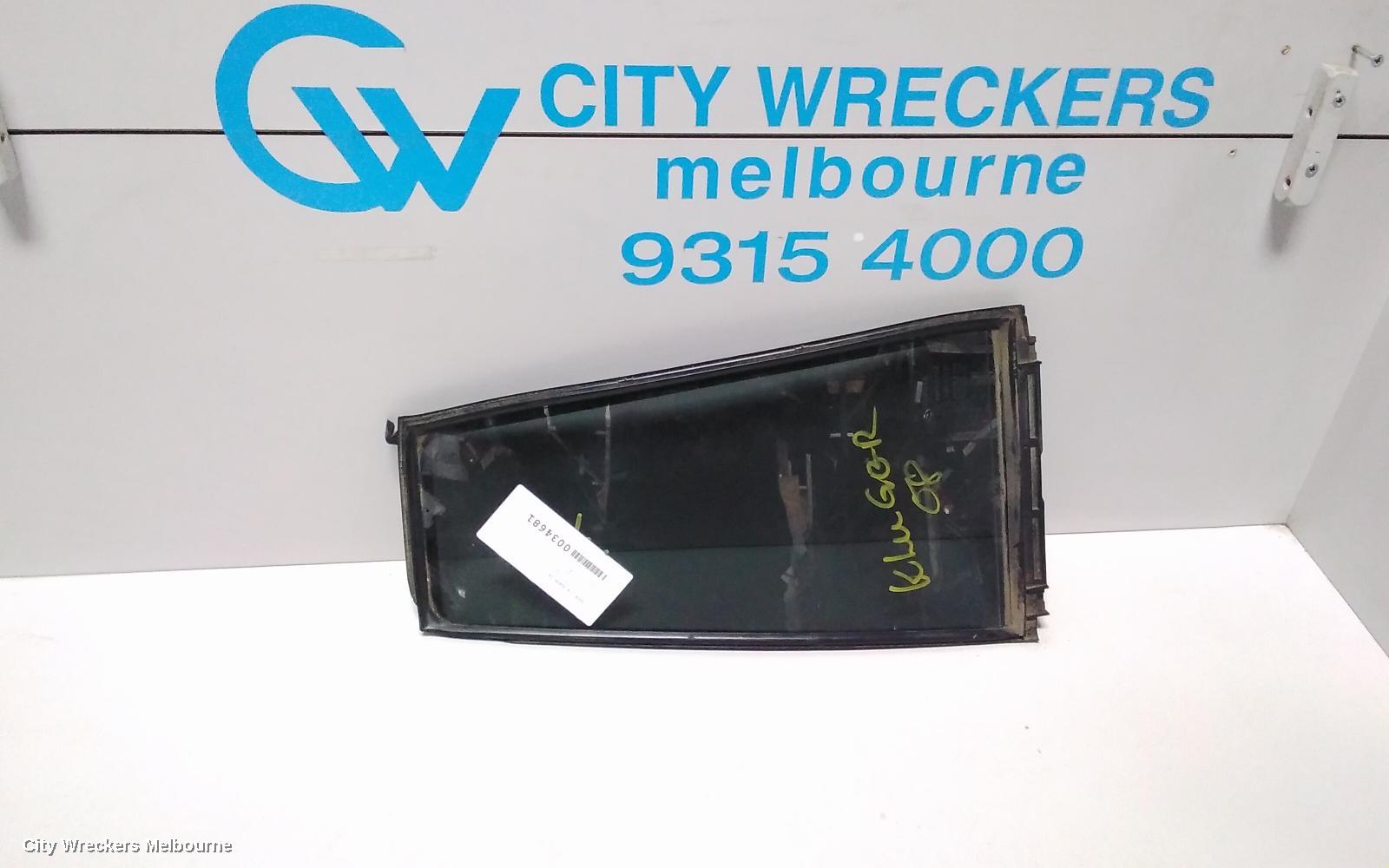 TOYOTA KLUGER LEFT REAR 1/4 DOOR GLASS, GSU40-GSU45, 05/2007 - 02/2014 - Image 1