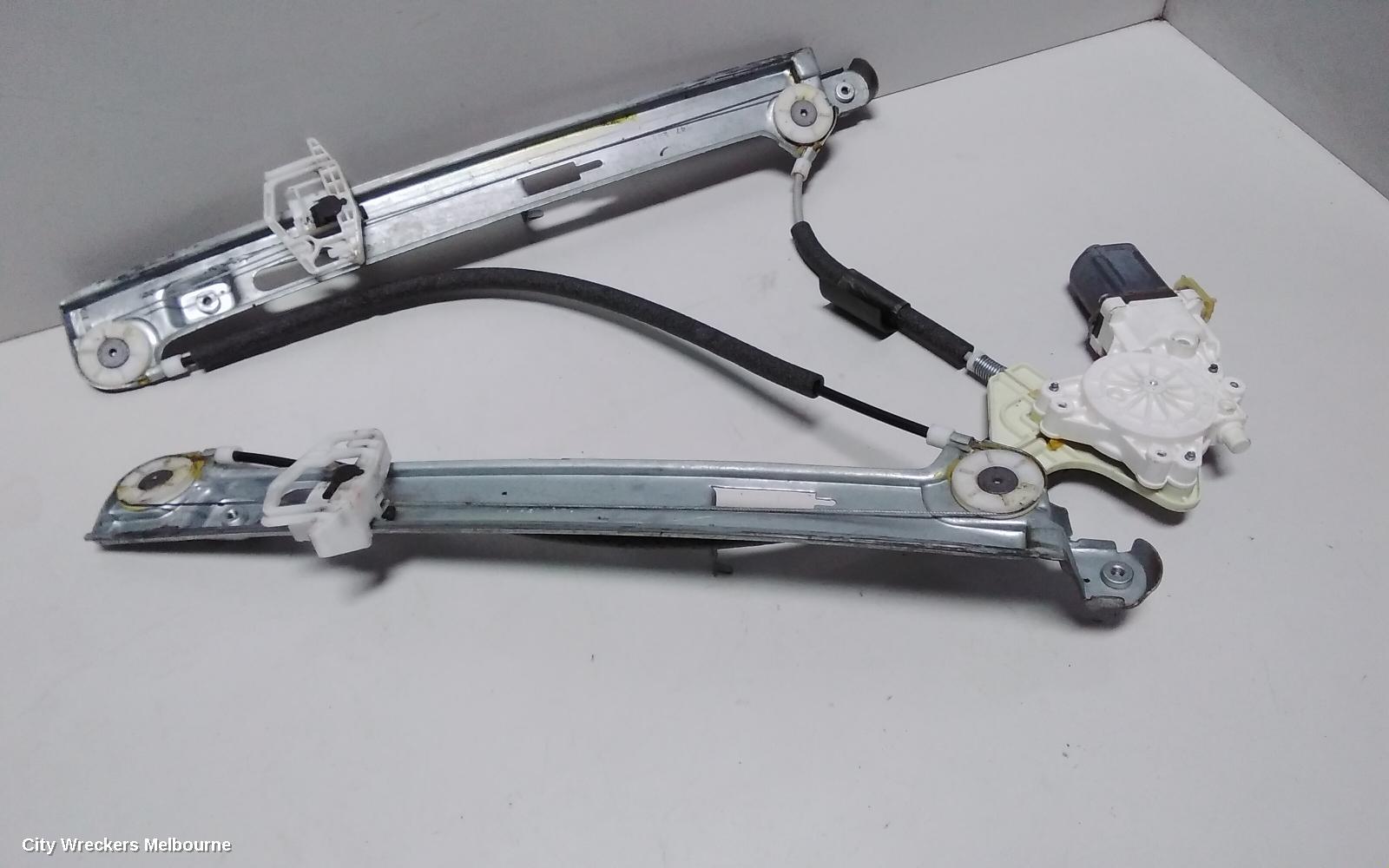 JEEP COMPASS RIGHT FRONT WINDOW REG/MOTOR, MK, 07/2011 - 12/2016 - Image 2